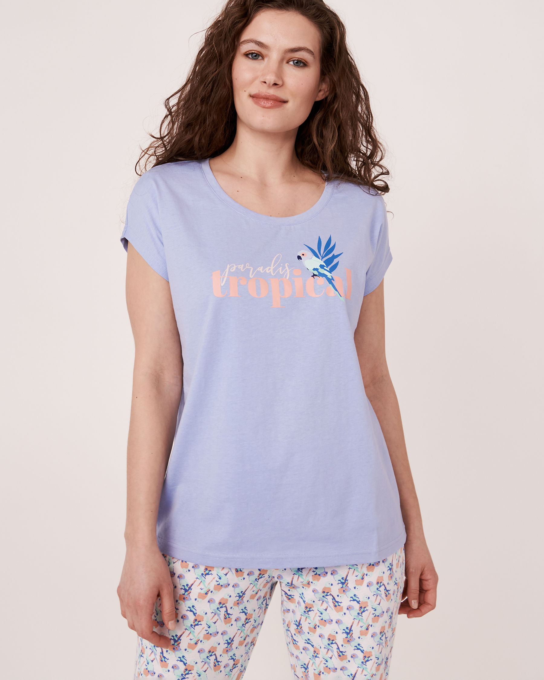 LA VIE EN ROSE Scoop Neckline T-shirt Blue 40100051 - View1