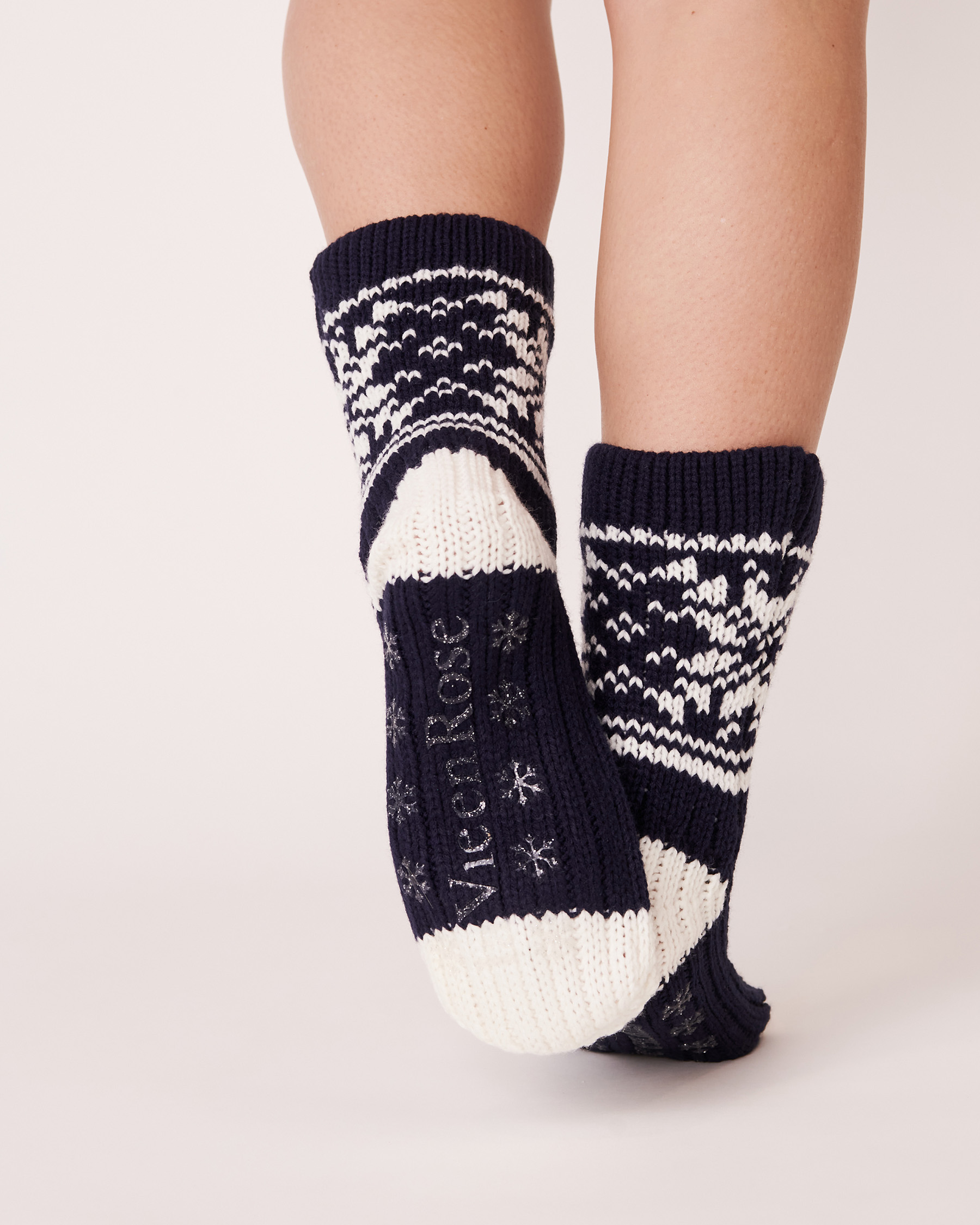 LA VIE EN ROSE Nordic Print Knitted Socks Midnight sky 40700116 - View2