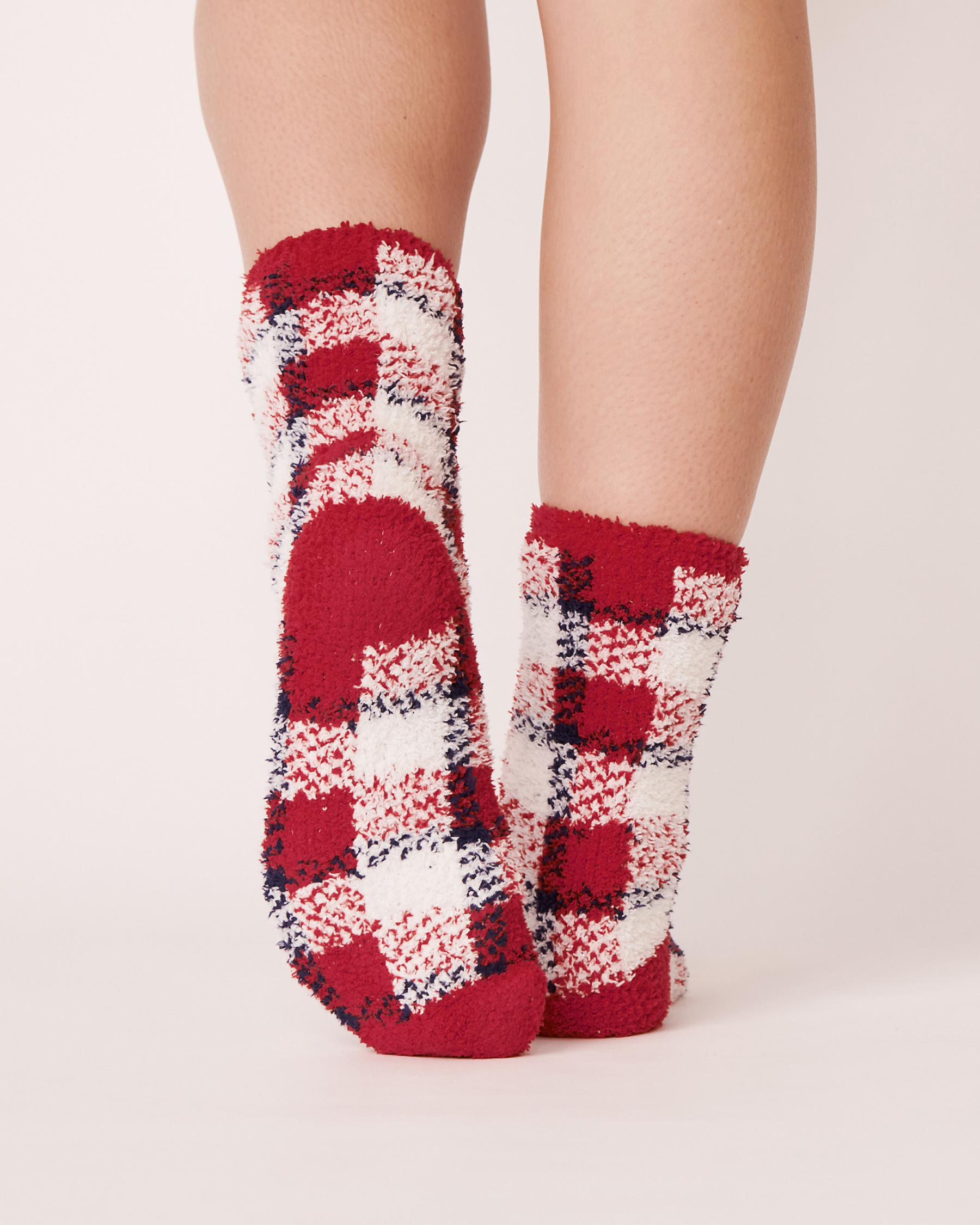 LA VIE EN ROSE 2 Pairs of Recycled Chenille Socks Red plaid 40700122 - View4