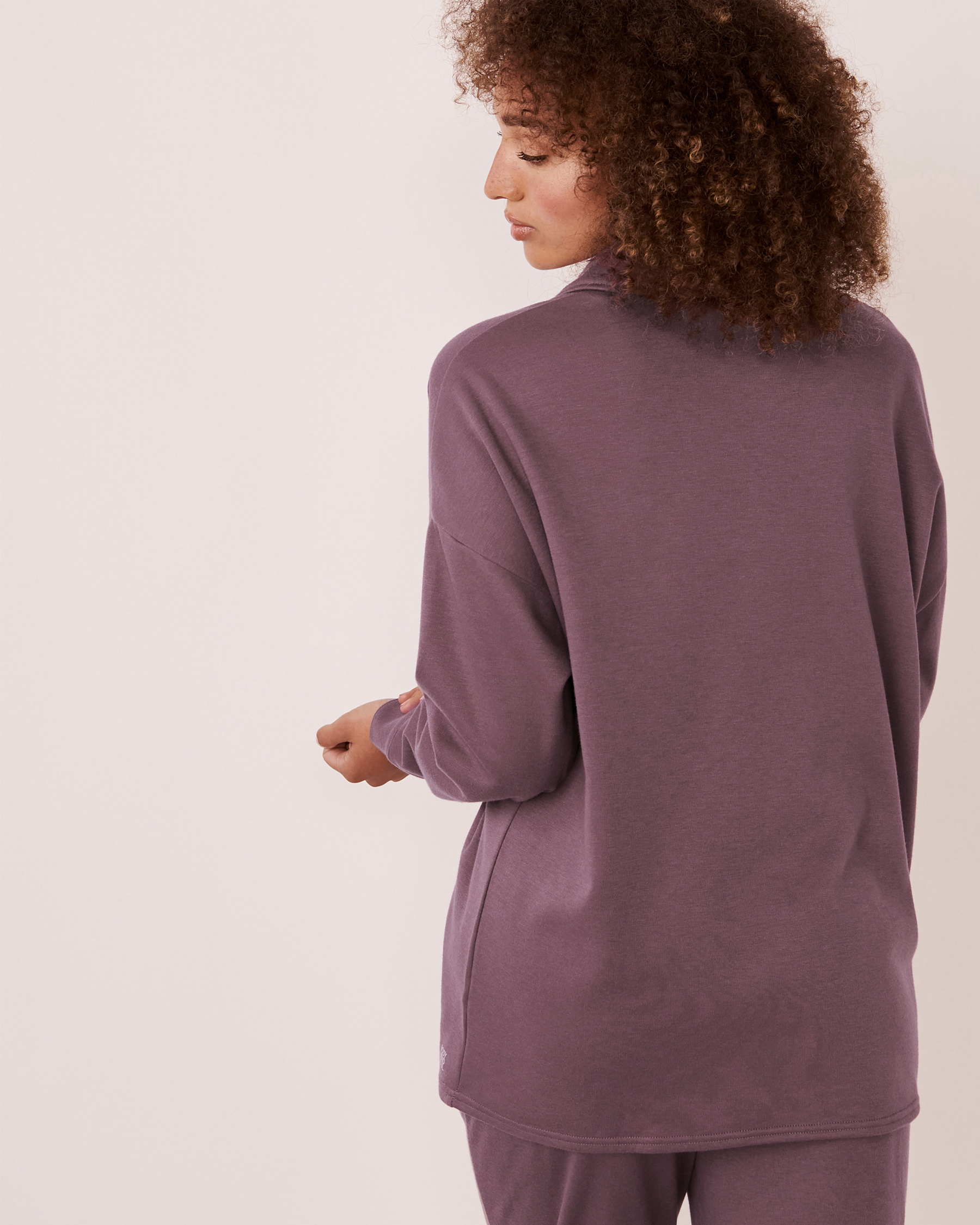 LA VIE EN ROSE Fleece Button-down Shirt Dark plum 50100042 - View2