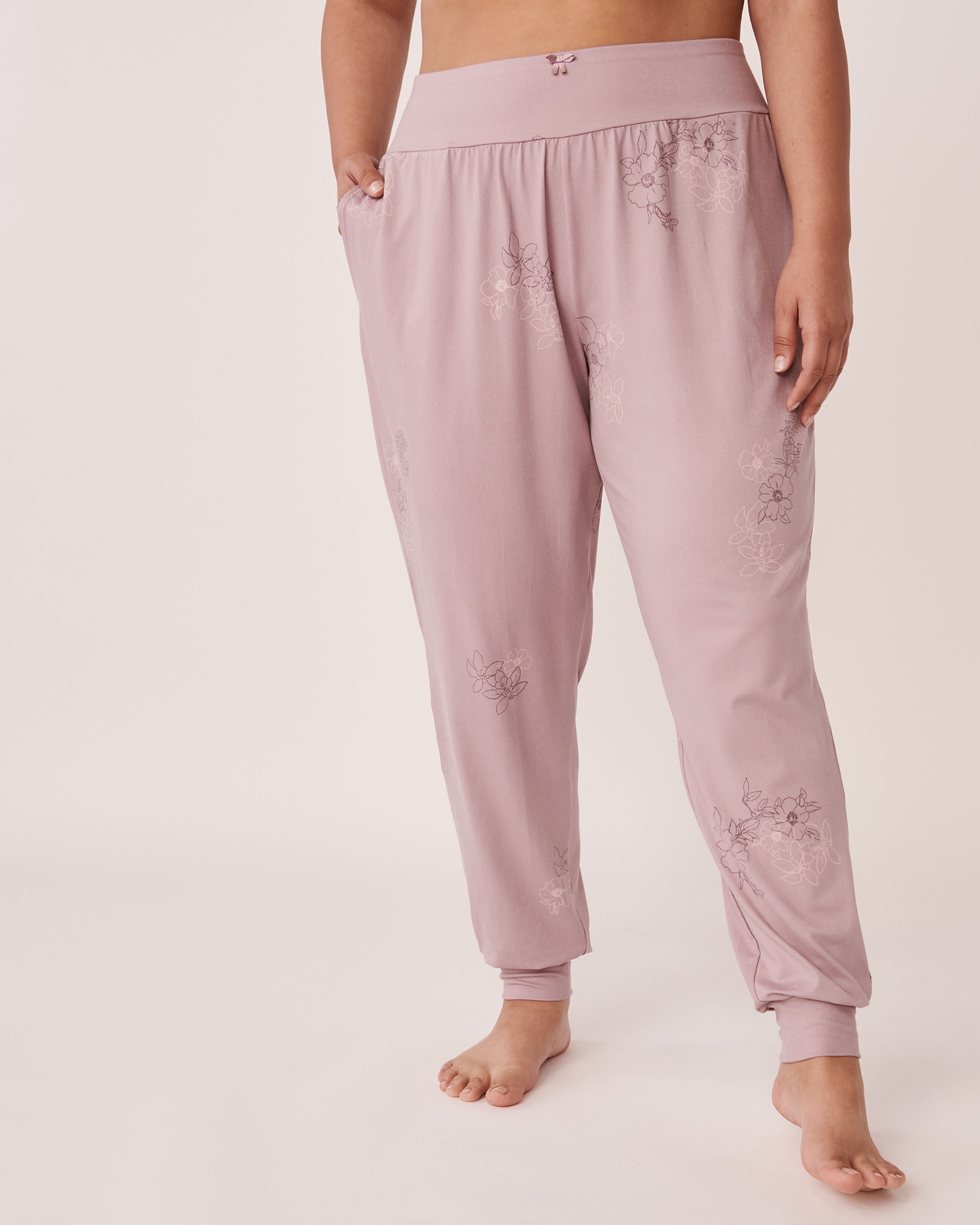 LA VIE EN ROSE Super Soft Fitted Pants Floral outline 40200332 - View3