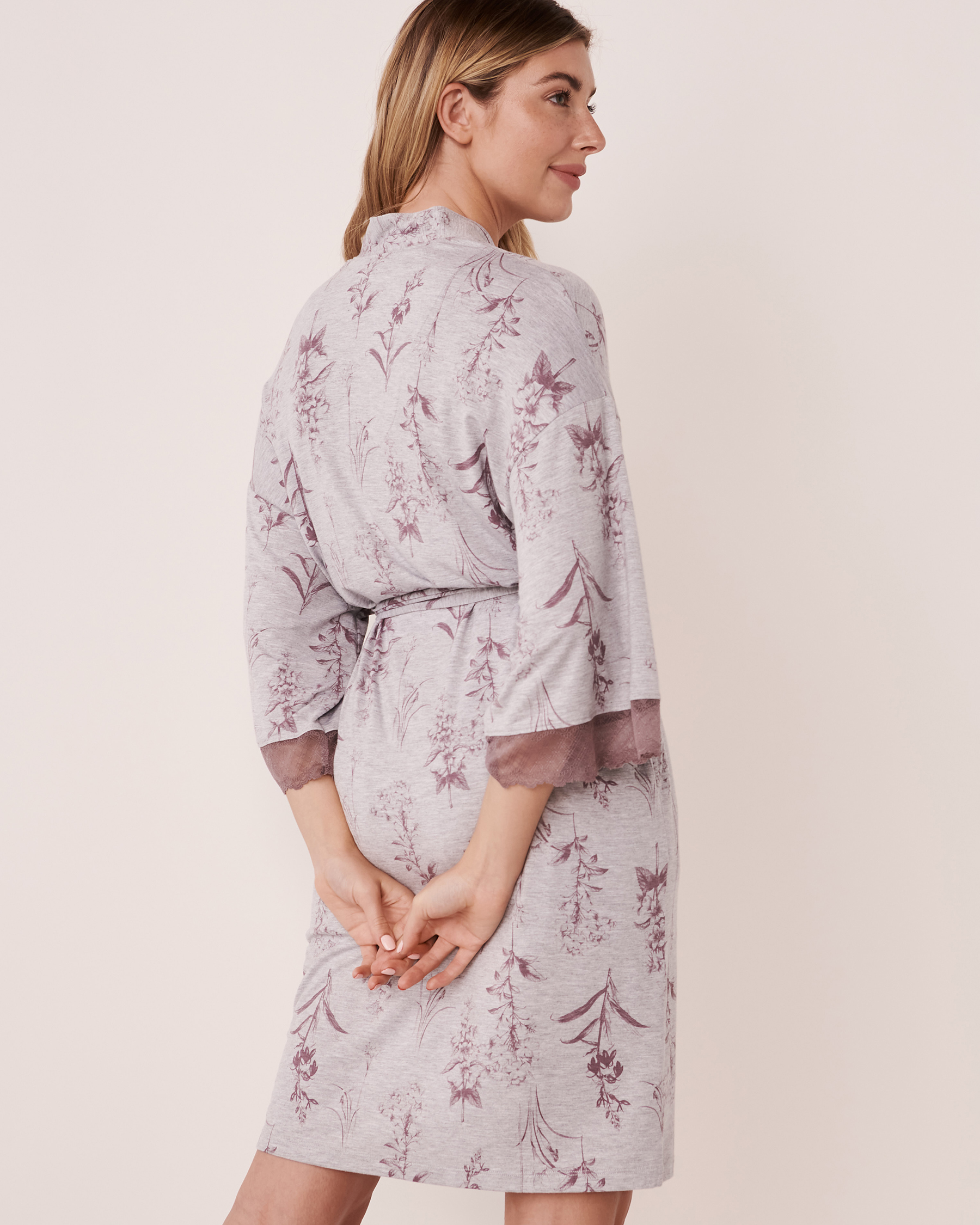 LA VIE EN ROSE Lace Trim Modal Kimono Grey branches 40600087 - View2