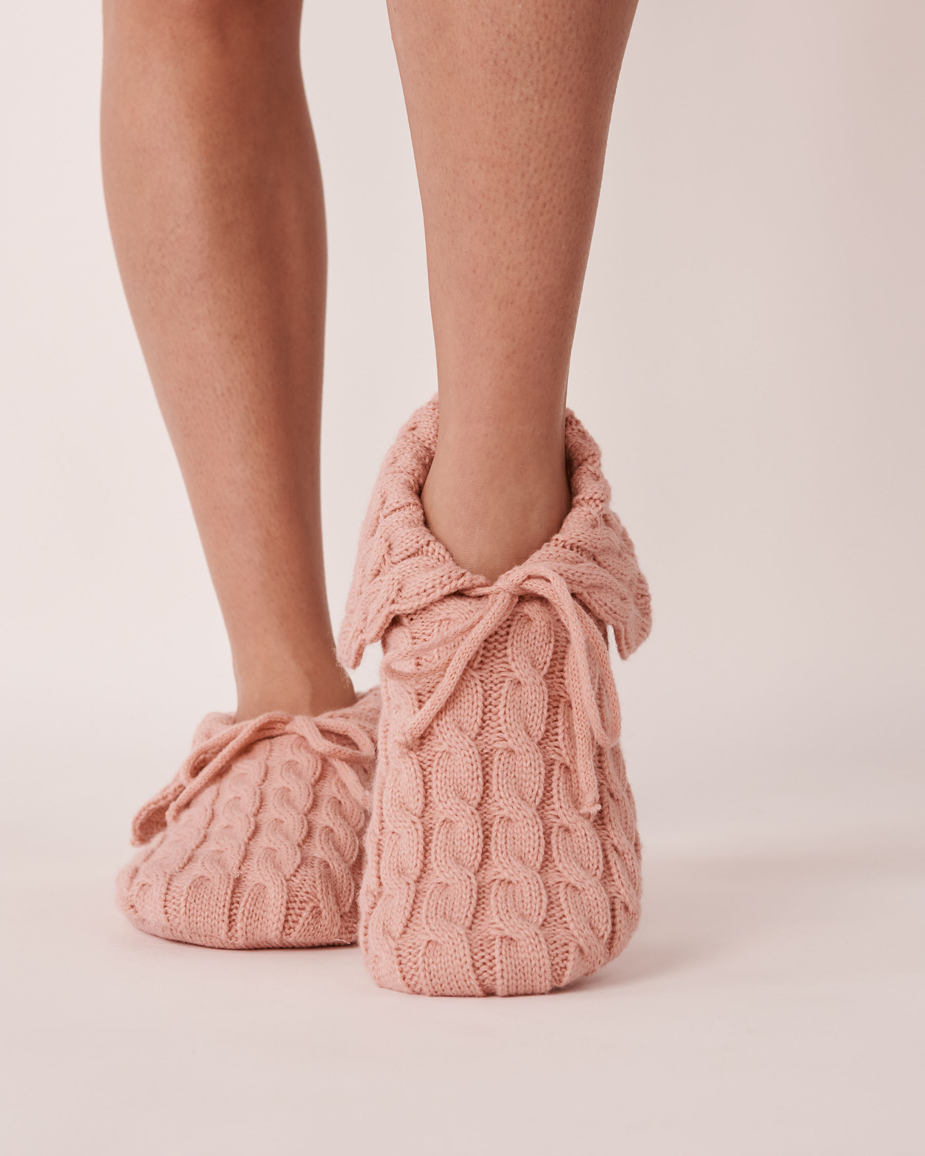 LA VIE EN ROSE Sherpa Knitted Socks Rose tan 40700218 - View1