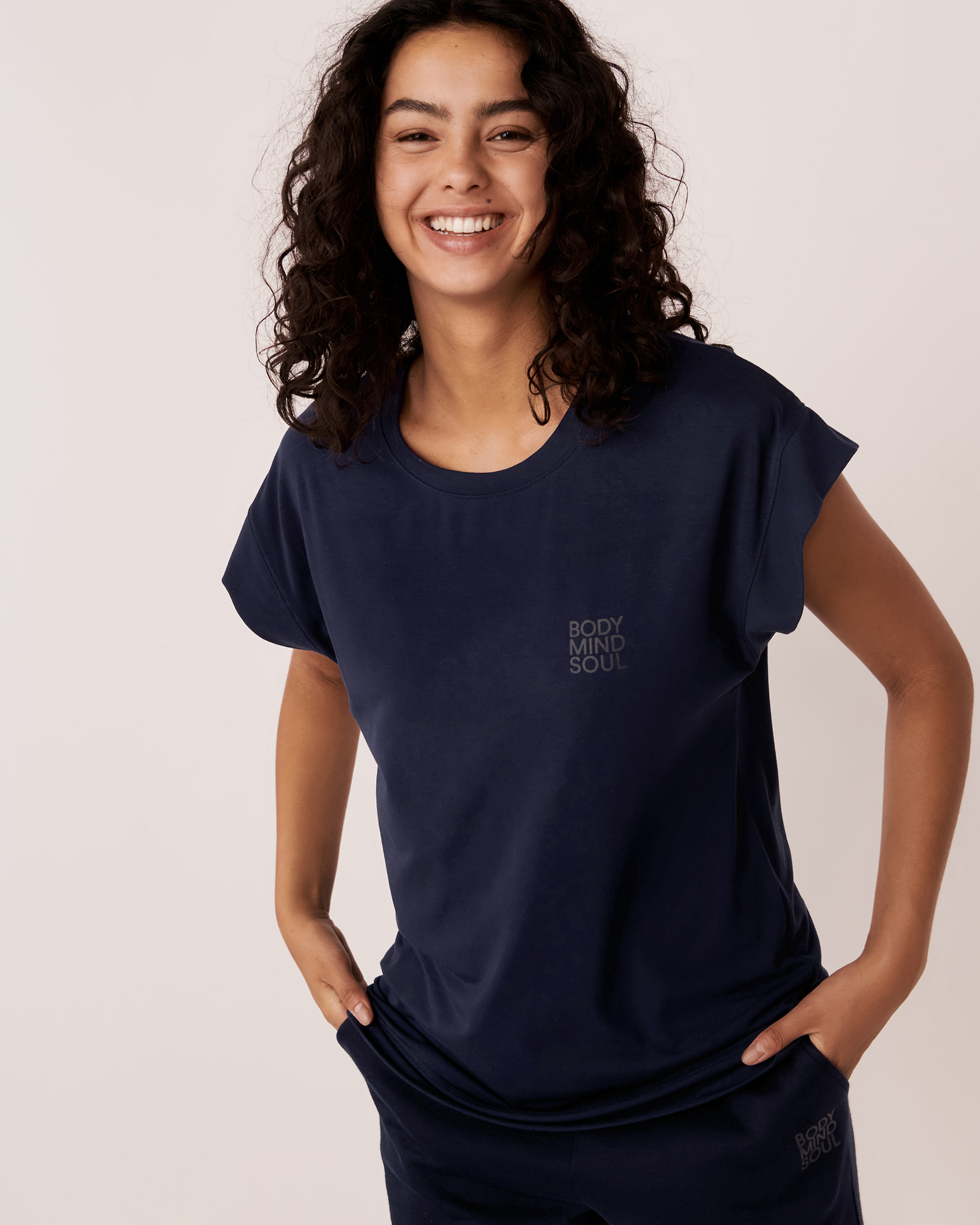 LA VIE EN ROSE T-shirt en modal Bleu maritime 50100052 - Voir1