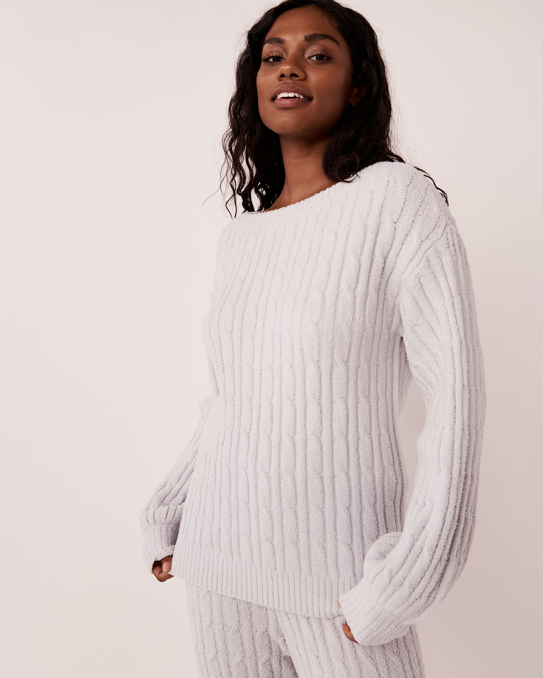LA VIE EN ROSE Cable-knit Chenille Sweater Silver grey 50100057 - View1