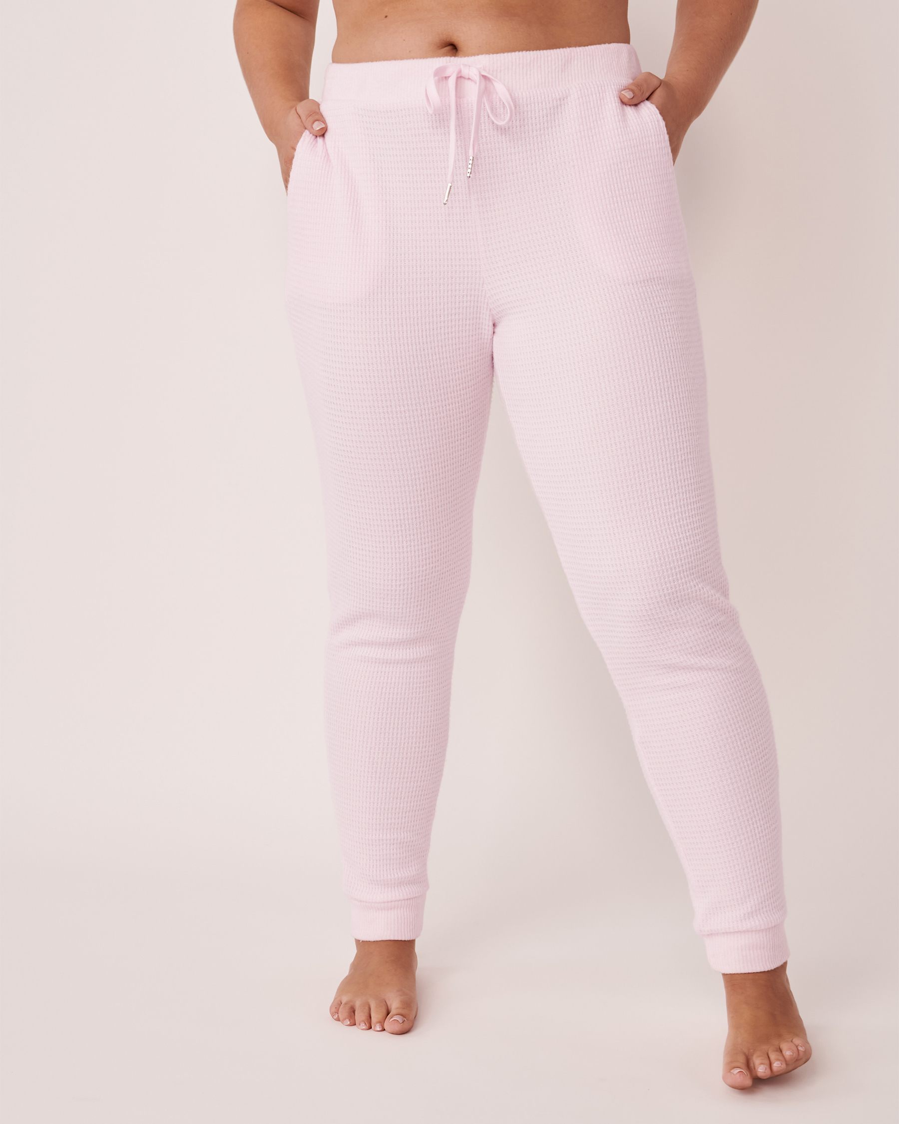 LA VIE EN ROSE Pantalon ajusté en tricot gaufré Nuage lilas 40200359 - Voir3
