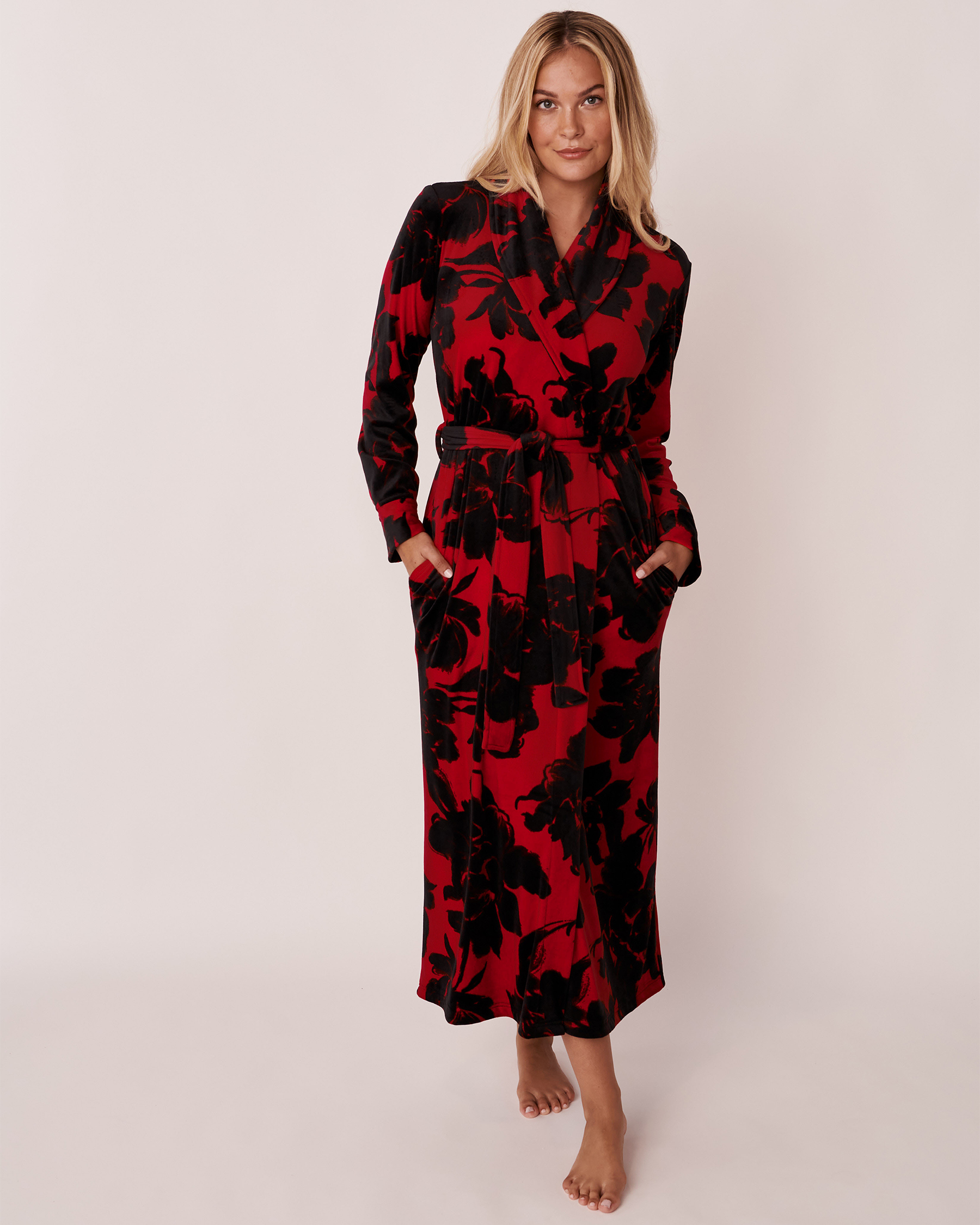 LA VIE EN ROSE Long Velvet Robe Romantic floral 40600102 - View1
