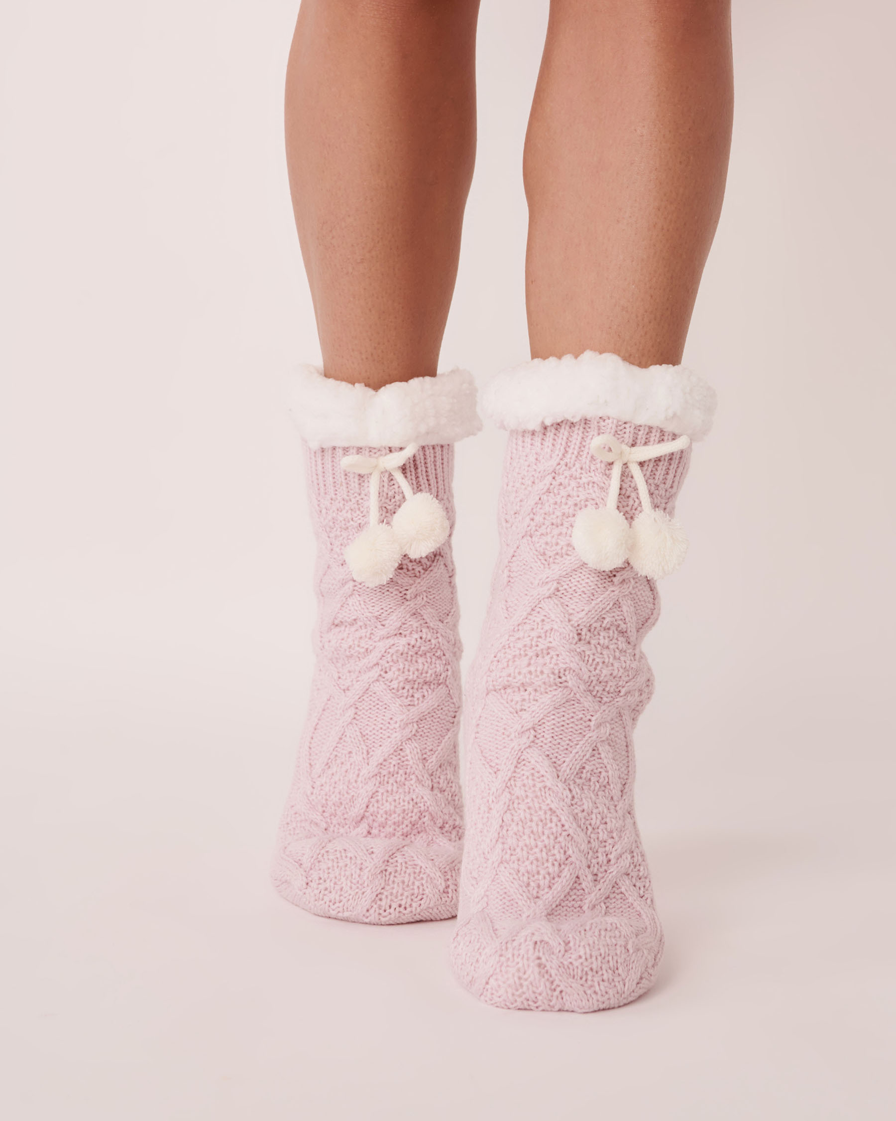 LA VIE EN ROSE Knit and Sherpa Socks Lilac cloud 40700229 - View2