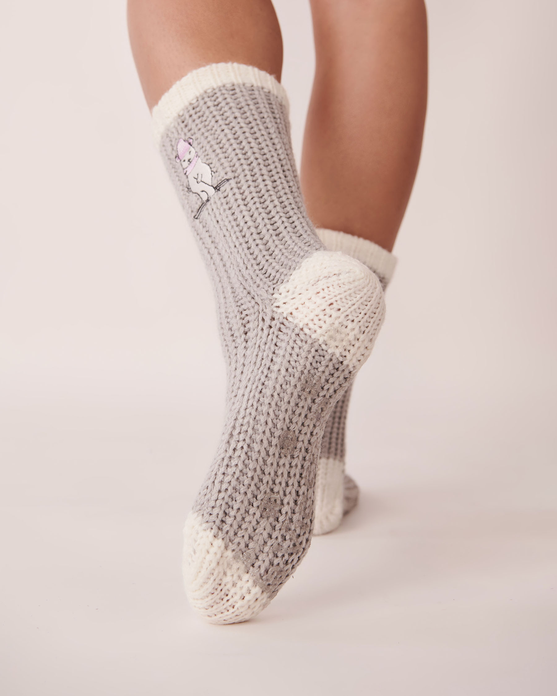 LA VIE EN ROSE Knitted Socks with winter Embroidery Silver grey 40700245 - View2