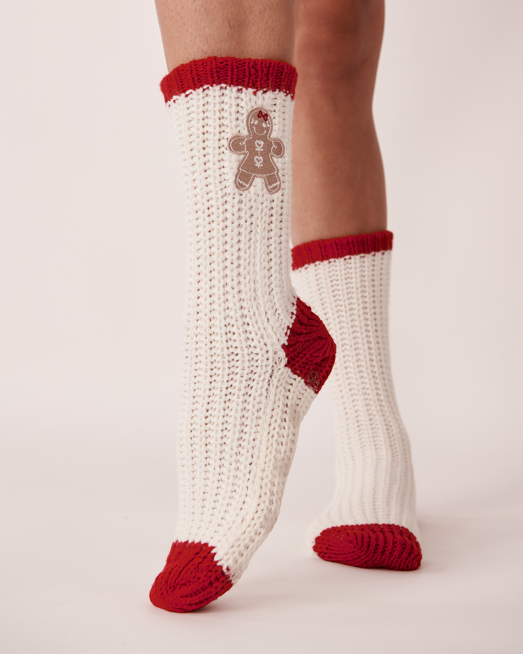 LA VIE EN ROSE Knitted Socks with winter Embroidery Snow white 40700245 - View1