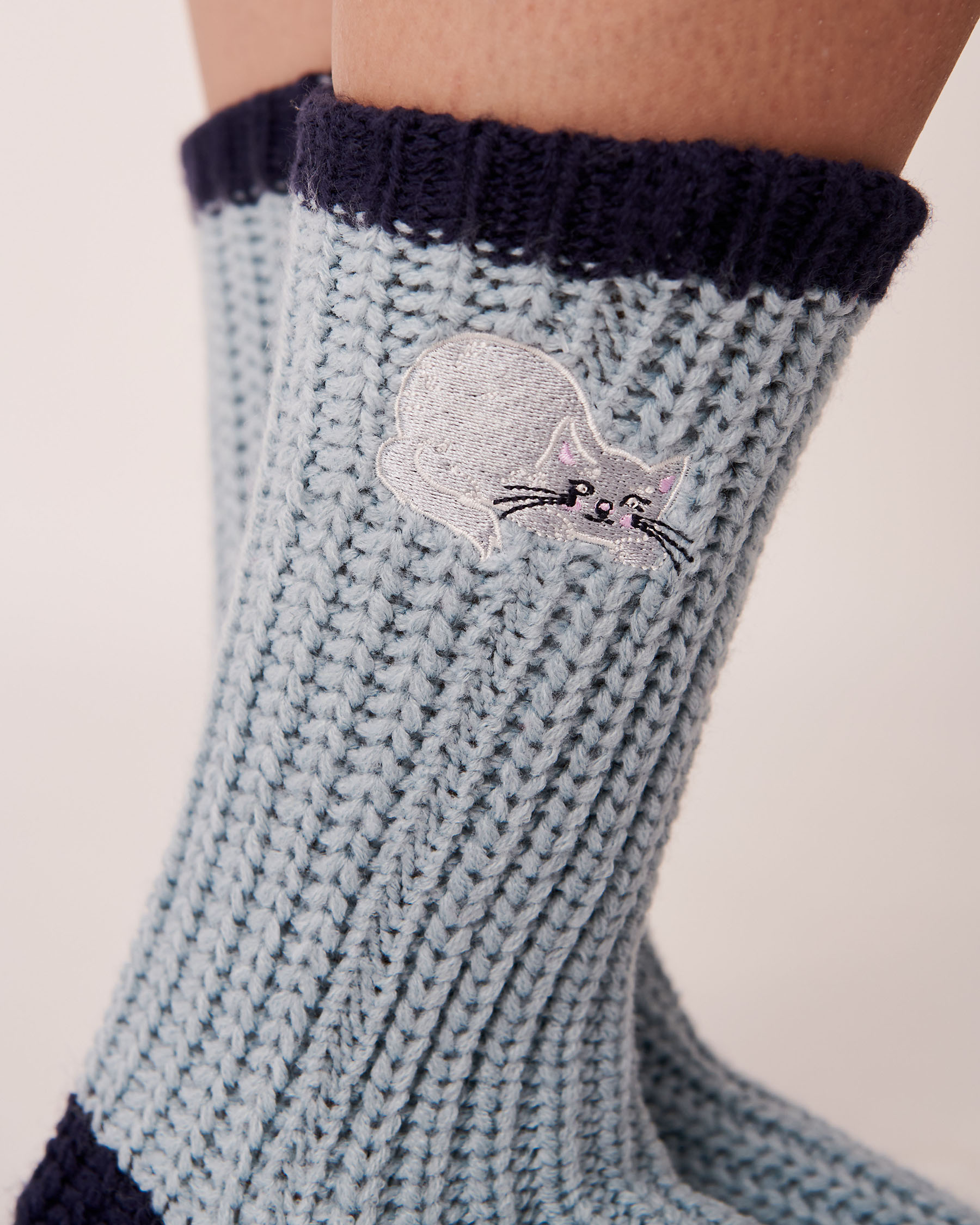 LA VIE EN ROSE Knitted Socks with winter Embroidery Baby blue 40700245 - View1