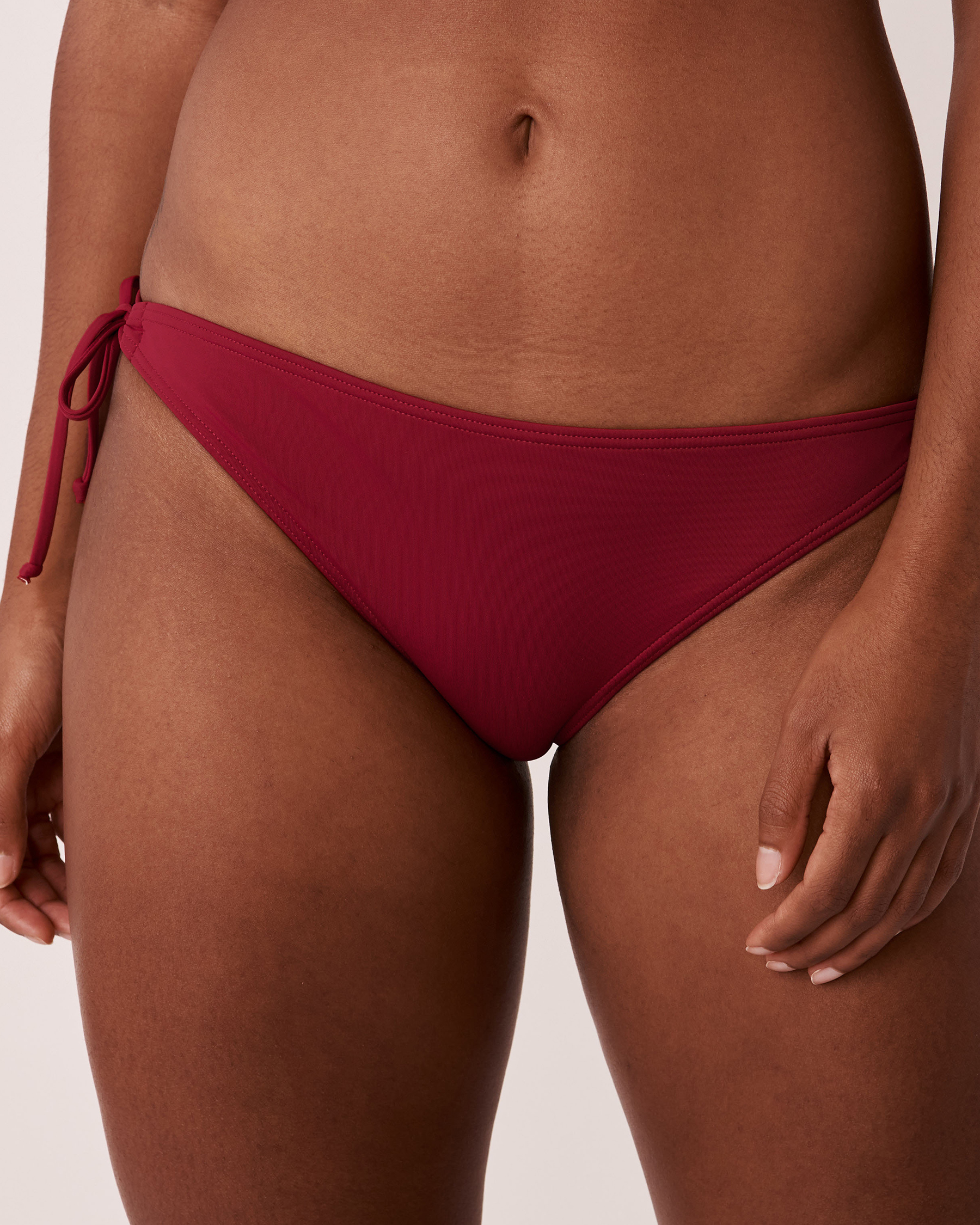 LA VIE EN ROSE AQUA BEET Brazilian Bikini Bottom Beet red 70300320 - View1