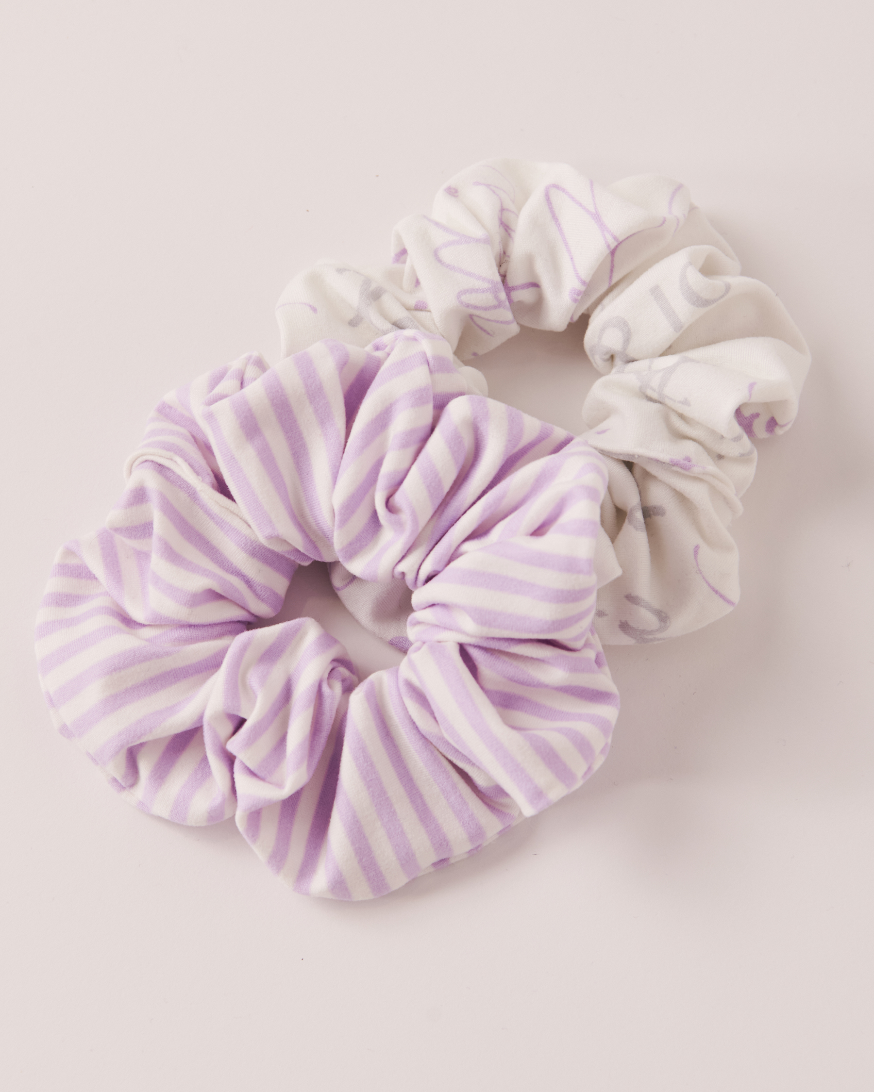 LA VIE EN ROSE Set of 2 Scrunchies Lilac stripes 40700140 - View1