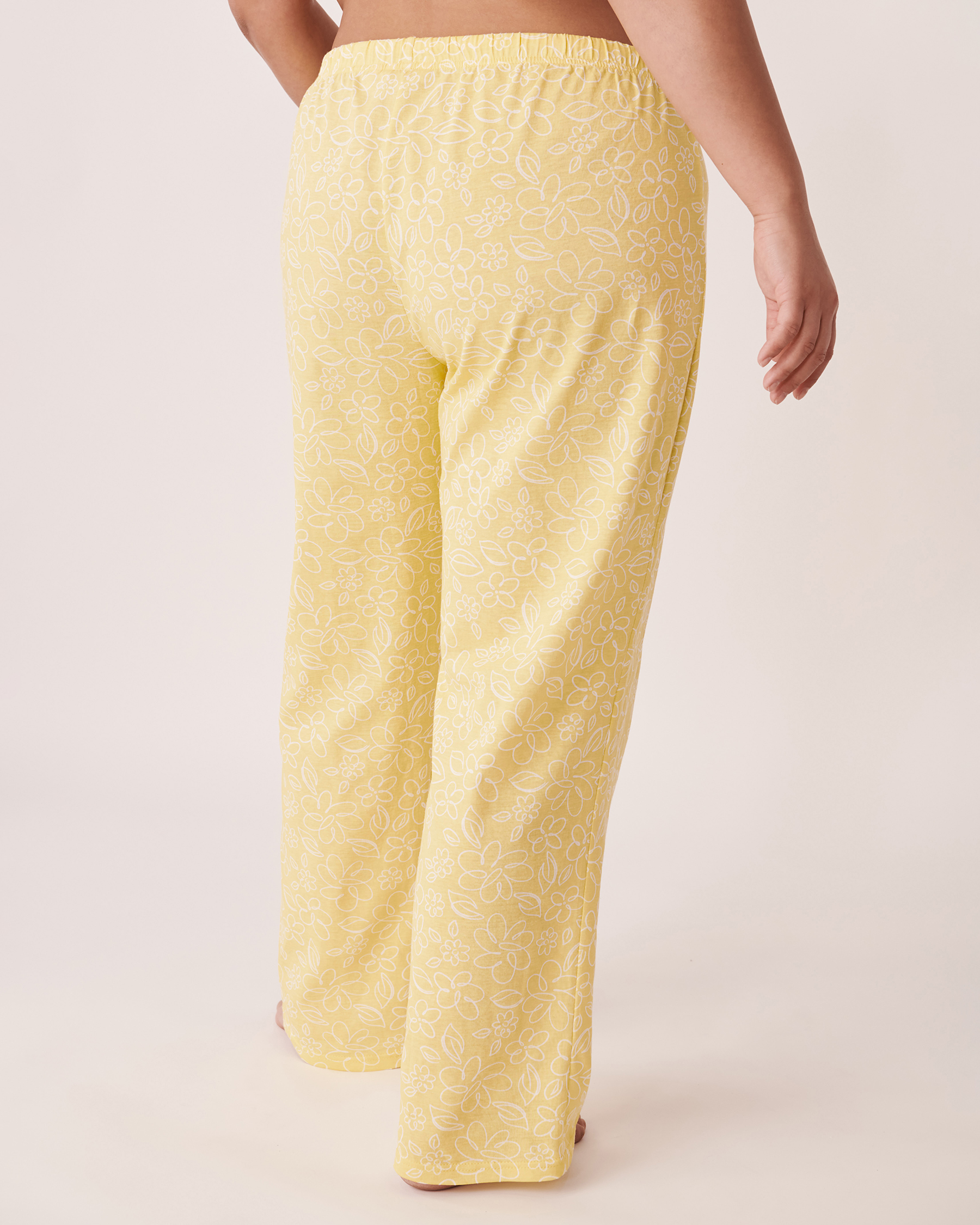 LA VIE EN ROSE Straight Leg Pyjama Pants Yellow flowers 40200226 - View4