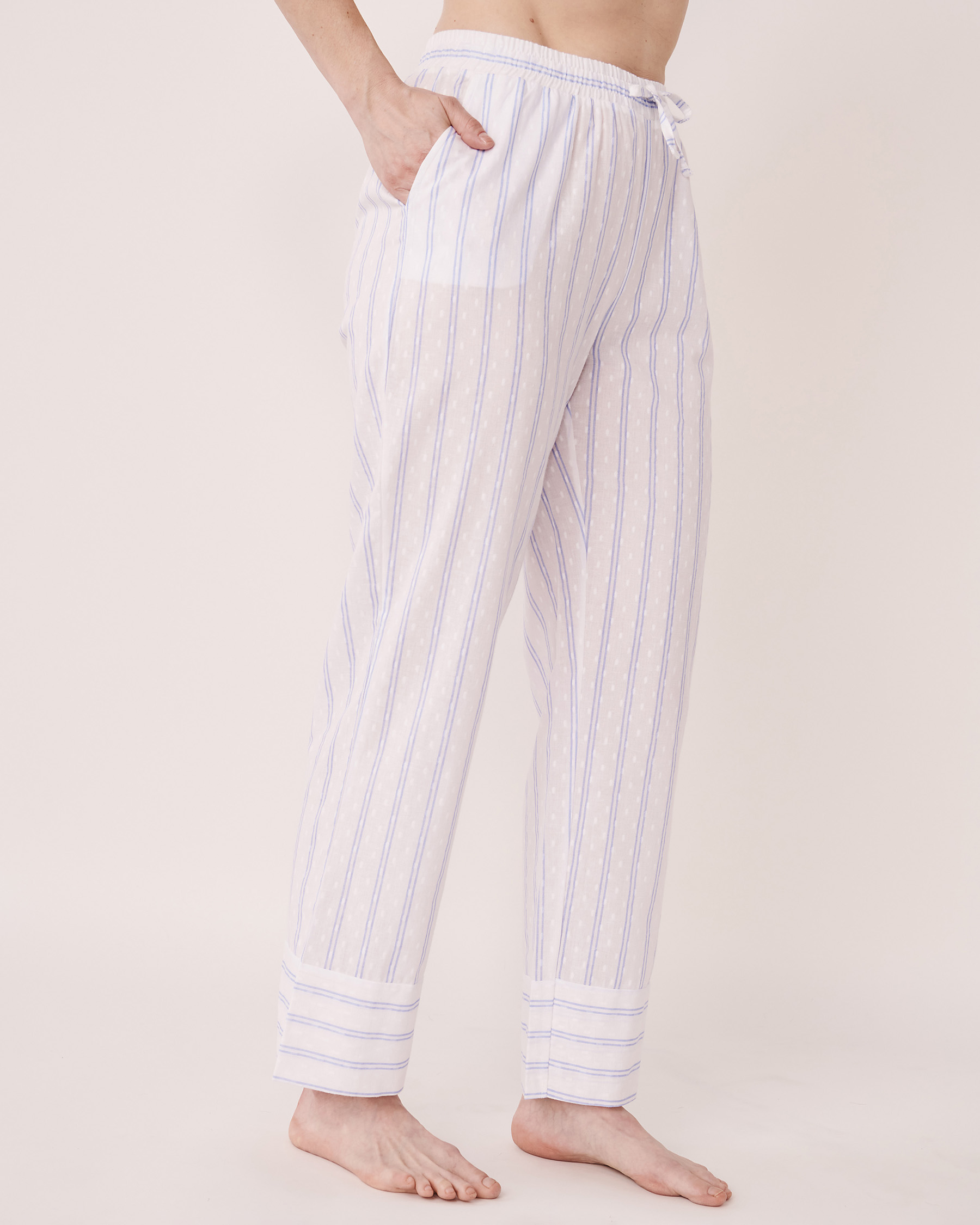 LA VIE EN ROSE Pantalon de pyjama à jambe droite Rayures bleu bébé 40200271 - Voir1