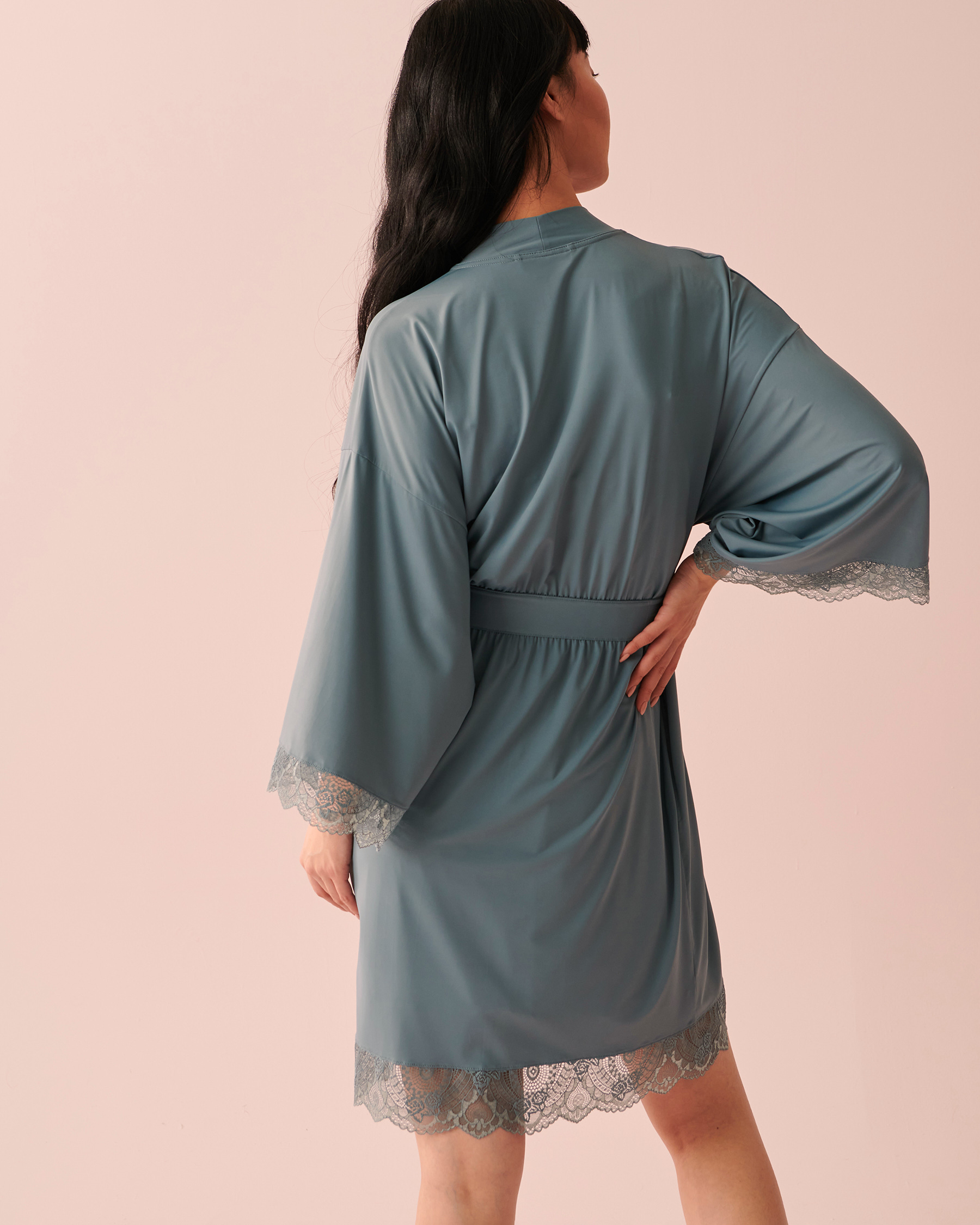 LA VIE EN ROSE Lace Trim Kimono Mist blue 60600055 - View6