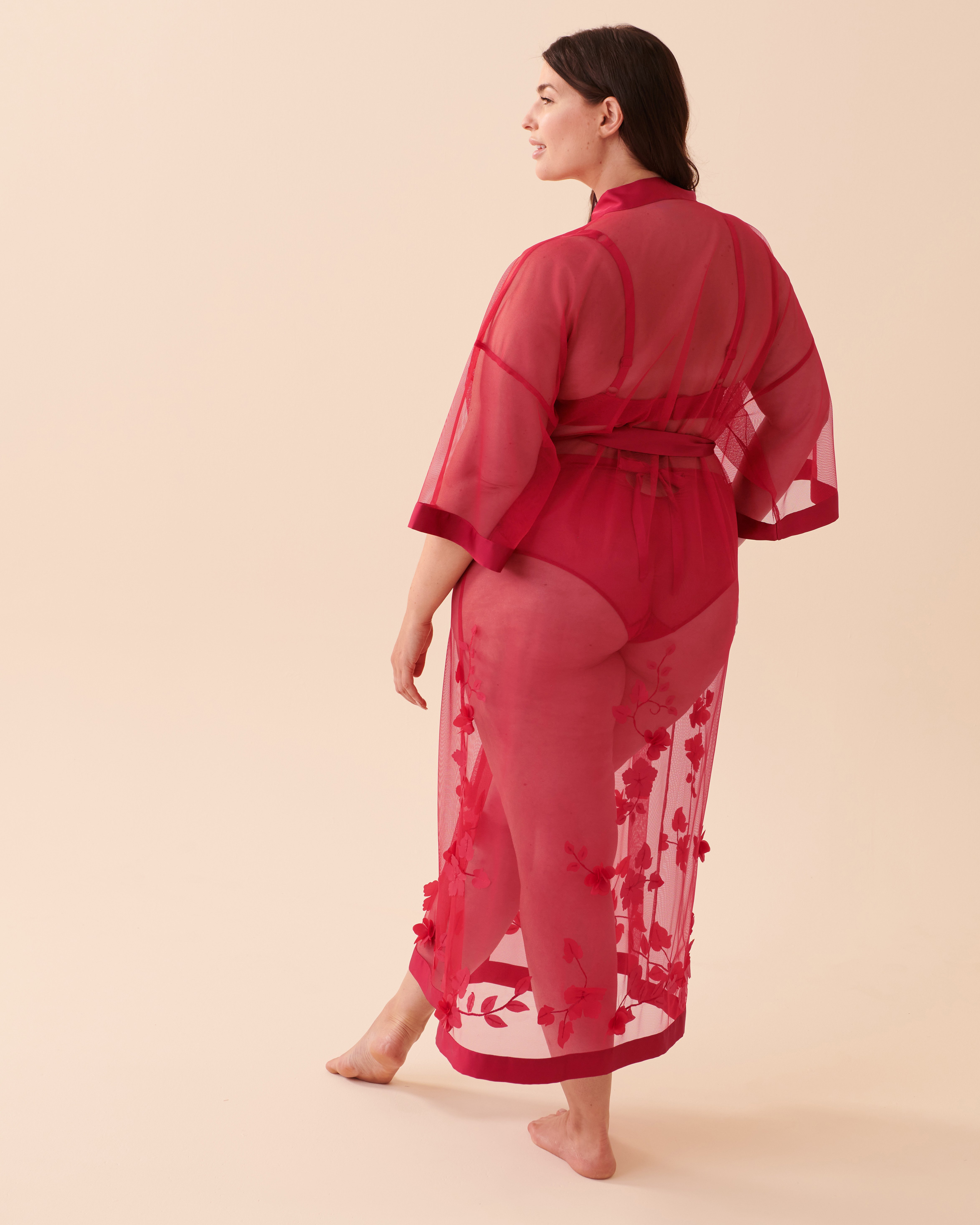LA VIE EN ROSE Kimono à fleurs en résille transparente Rouge festif 60600062 - Voir3
