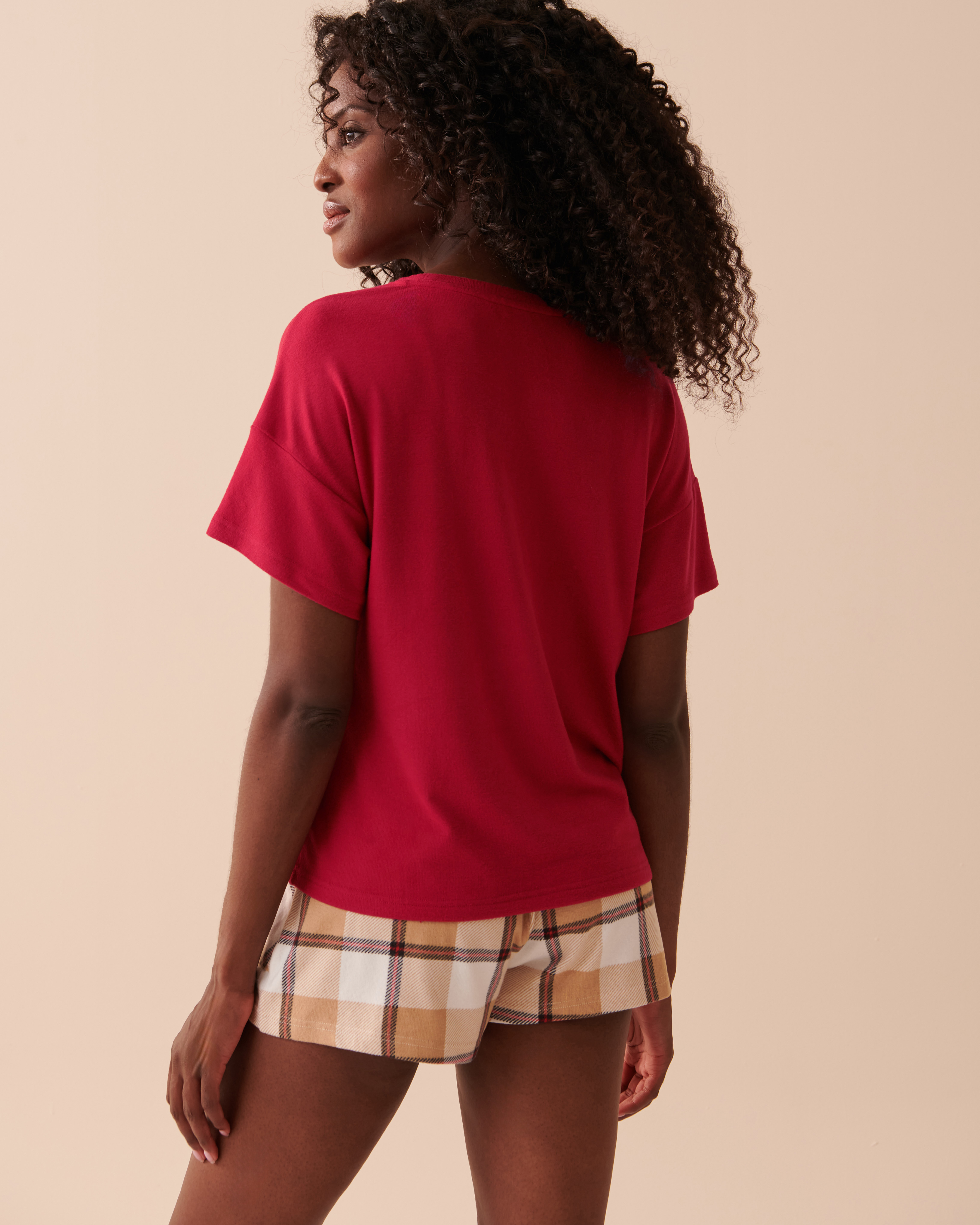LA VIE EN ROSE T-shirt col rond à motif chien scottie en fibres recyclées Rouge festif 40100495 - Voir2