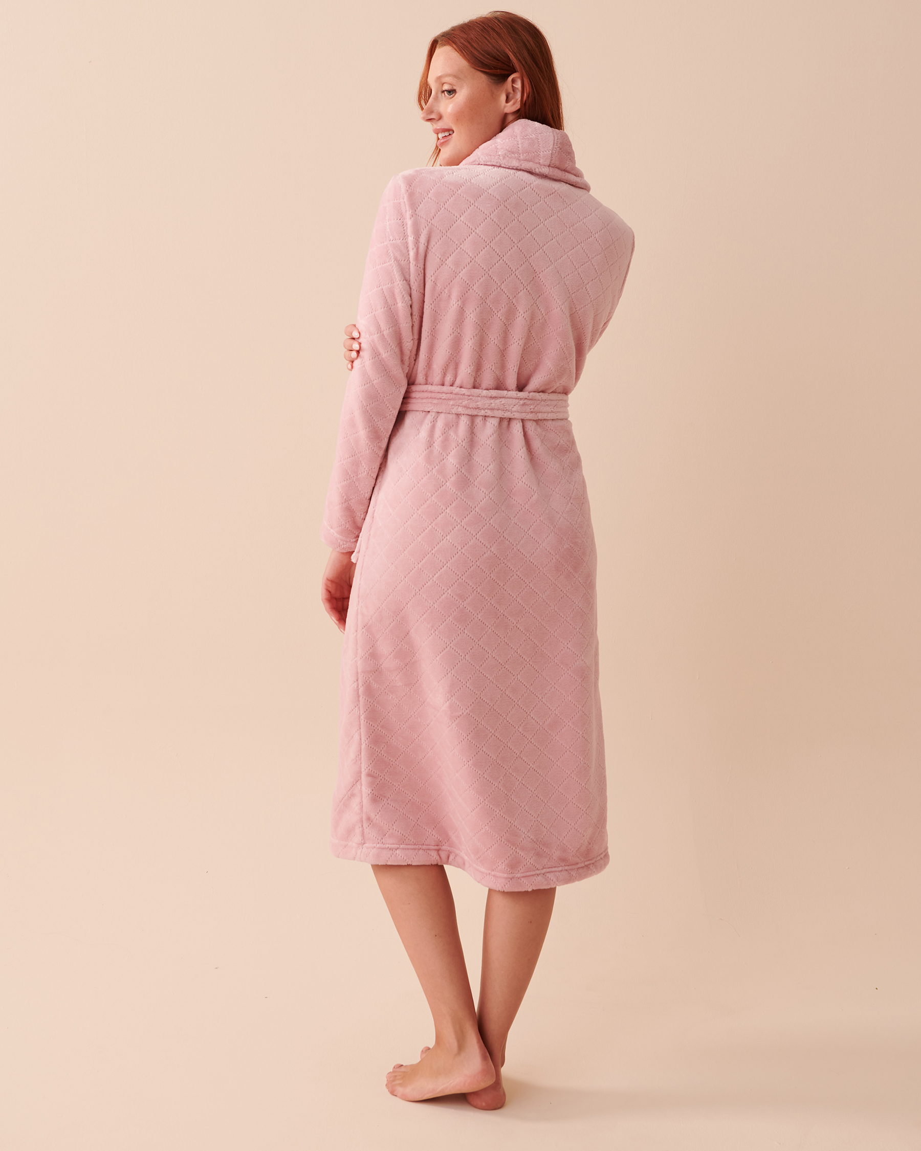 LA VIE EN ROSE Soft Plush Robe Rosy Cheeks 40600145 - View2