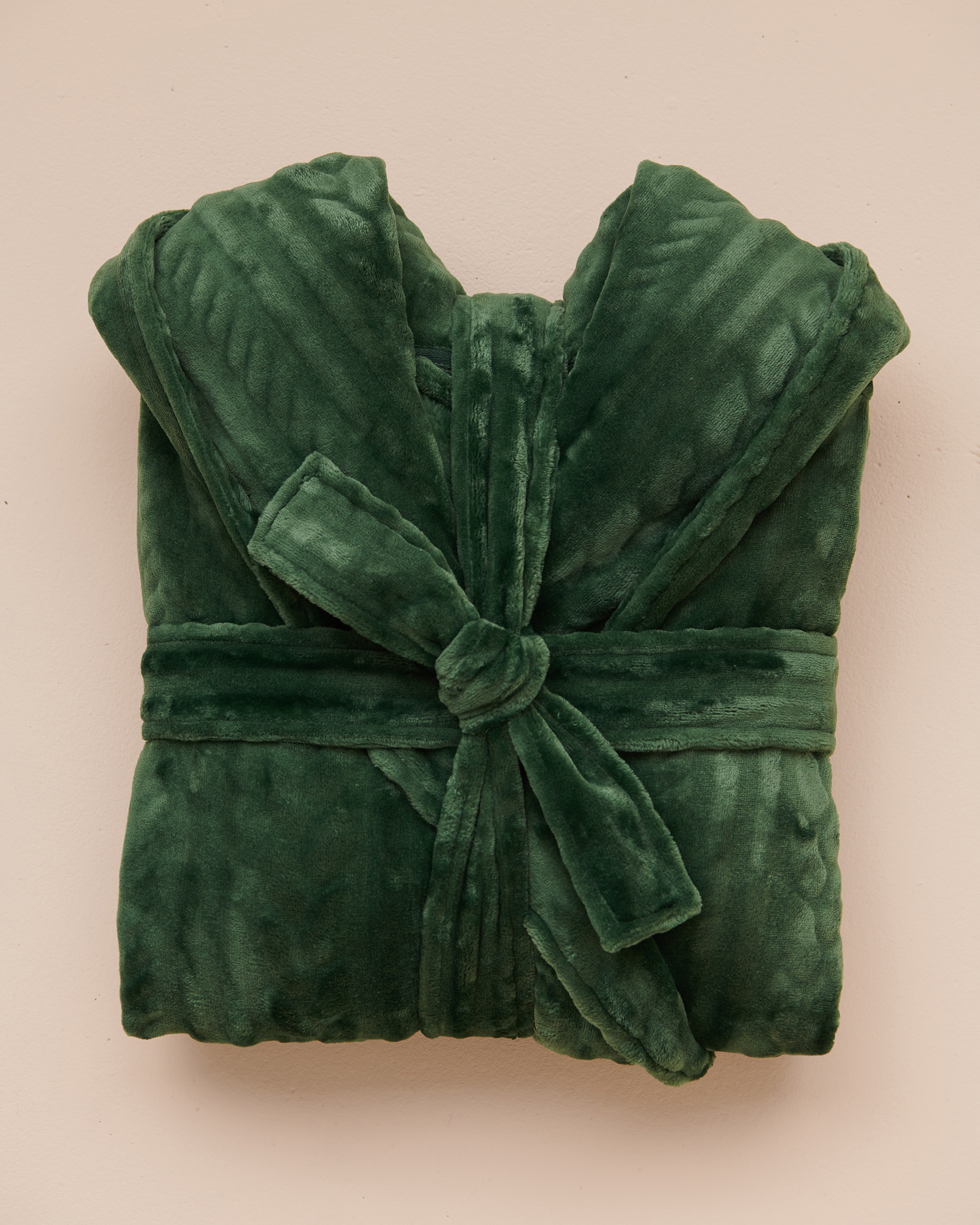 LA VIE EN ROSE Robe de chambre douce à effet tricoté en fibres recyclées Vert sapin 40600146 - Voir5