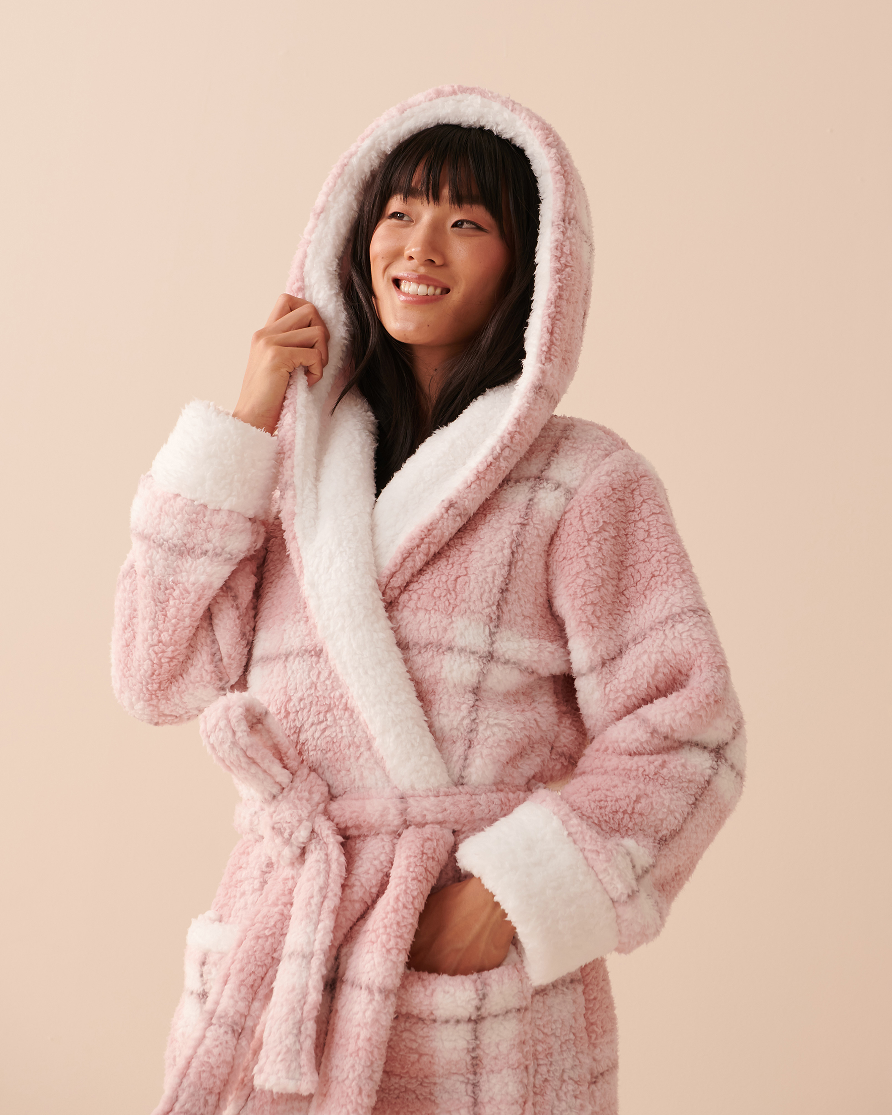 Hygge Hooded Plush Sherpa Robe  Nordic Fleece – The Sherpa Pullover Company
