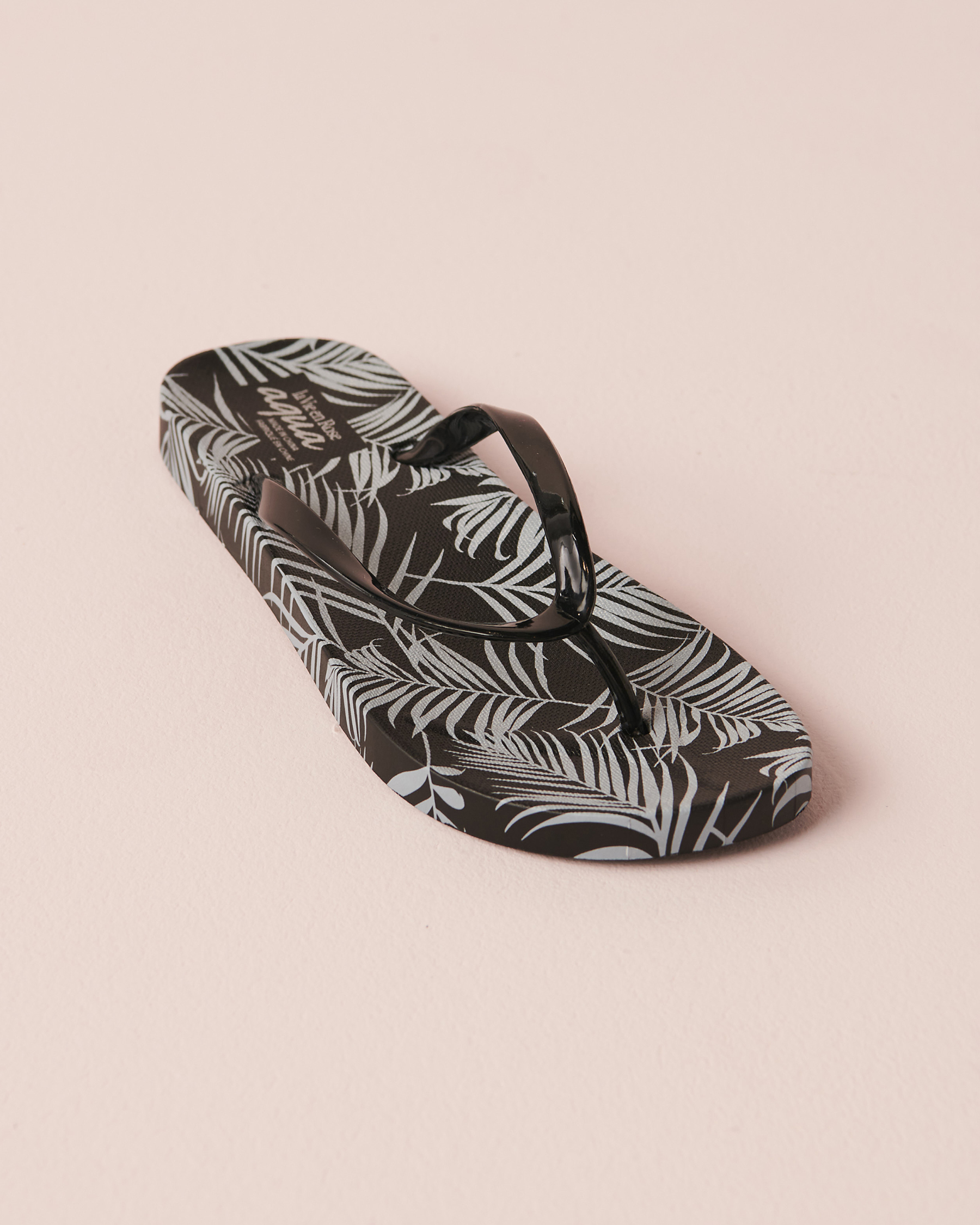 LA VIE EN ROSE AQUA Leaf Print Sandals Leaves 80500067 - View3