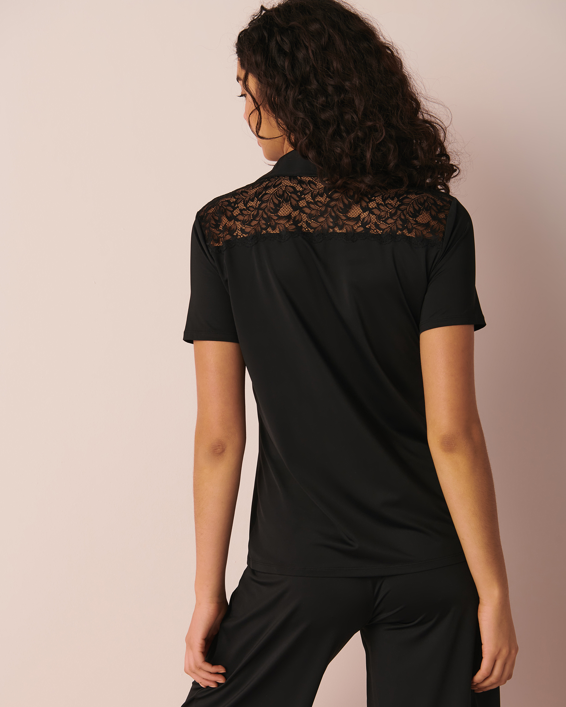 LA VIE EN ROSE Lace Detail Short Sleeve Button-down Shirt Black 60100053 - View3