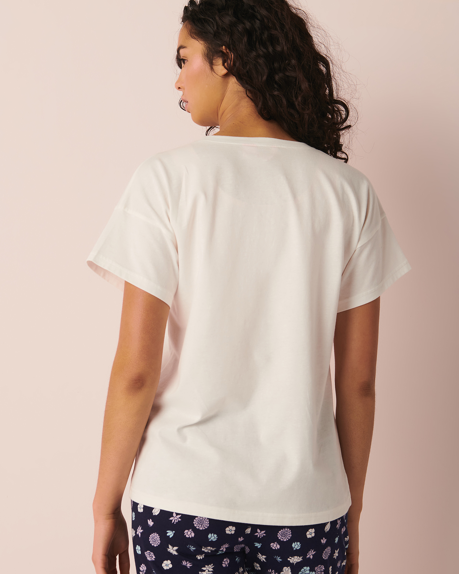 LA VIE EN ROSE T-shirt col en V en coton Blanc neige 40100400 - Voir3