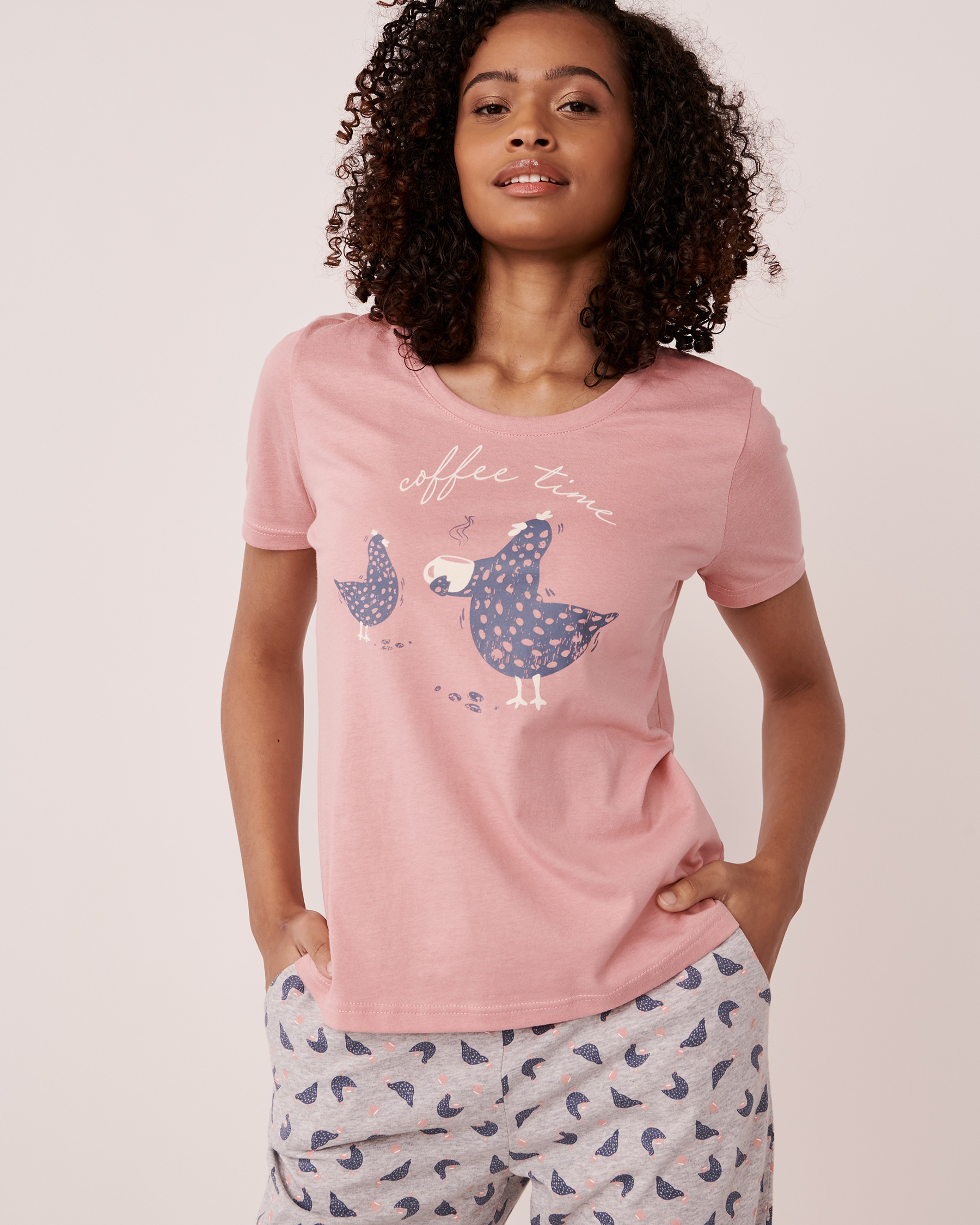 La Vie en Rose Cotton Crew Neck T-shirt. 3