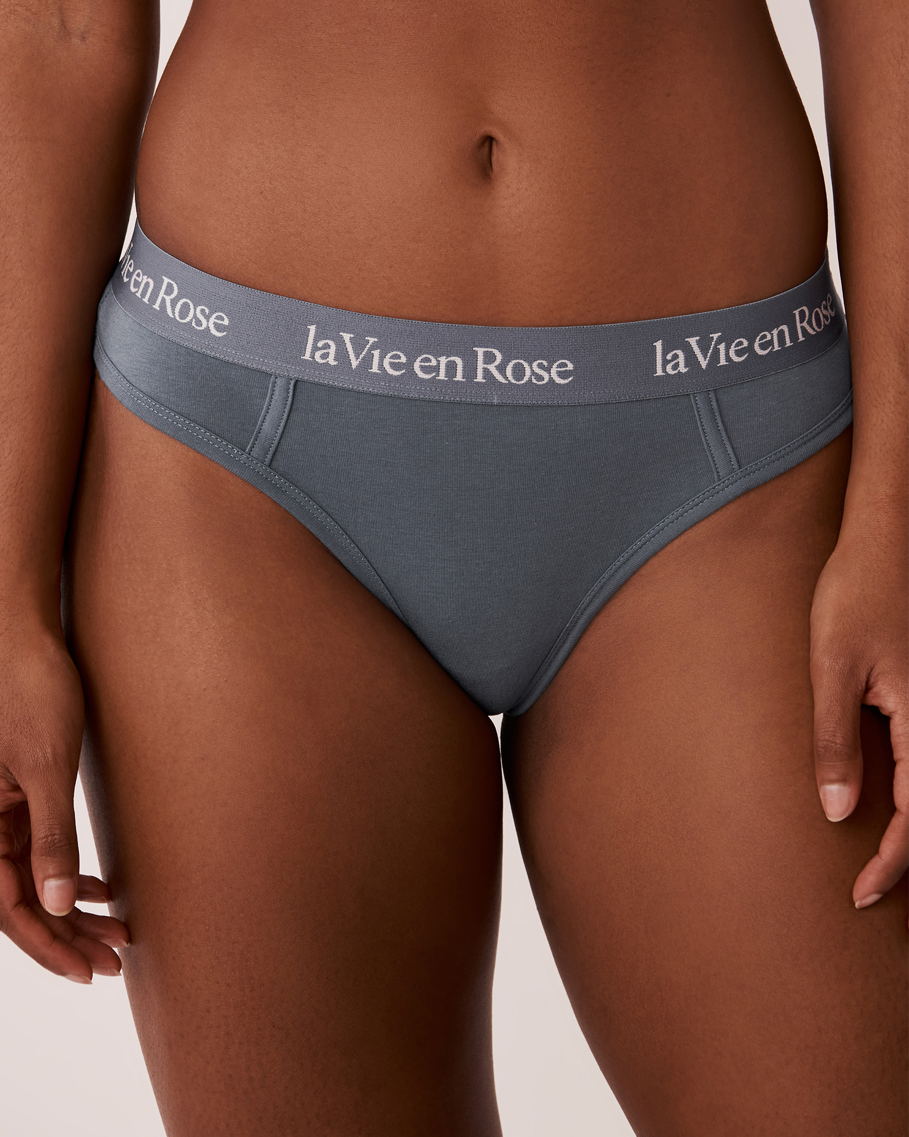 LA VIE EN ROSE Cotton and Logo Elastic Band Thong Panty Icy blue 20100250 - View1