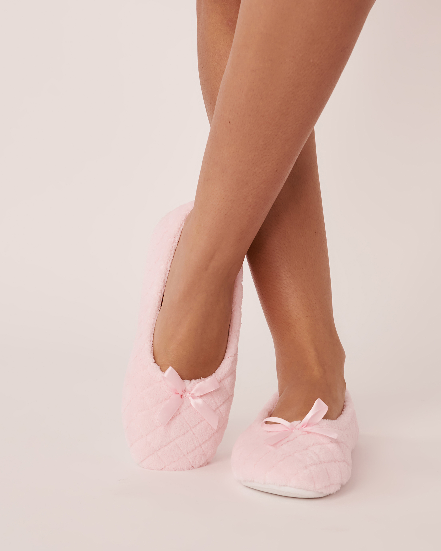 LA VIE EN ROSE Quilted Ballerina Slippers Pink 40700262 - View1