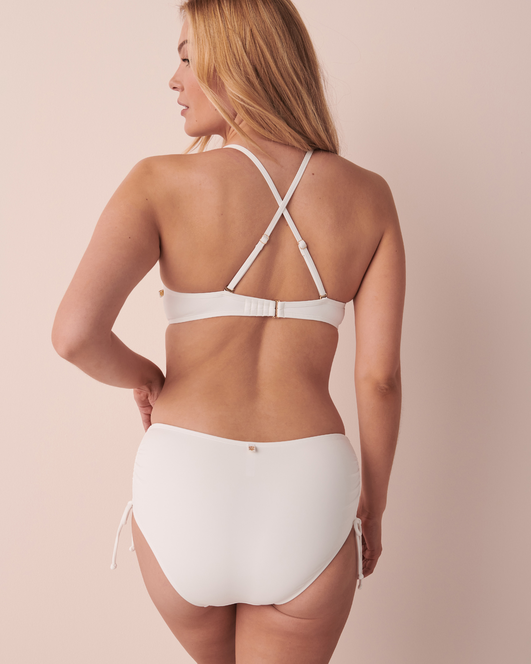 LA VIE EN ROSE AQUA SOLID Recycled Fibers Push-up Bikini Top White 70100430 - View2