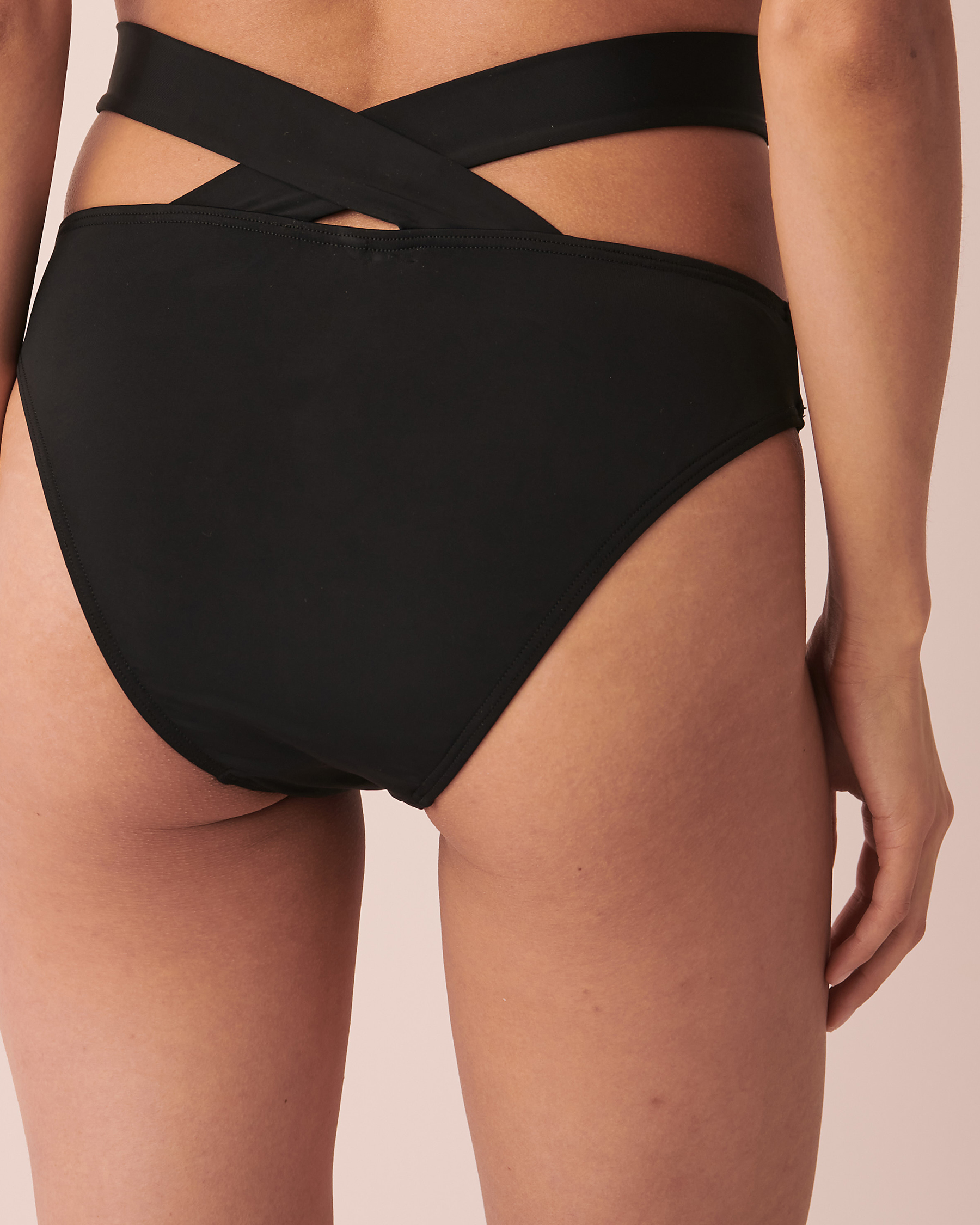LA VIE EN ROSE AQUA SOLID Strappy Brazilian Bikini Bottom Black 70300393 - View2