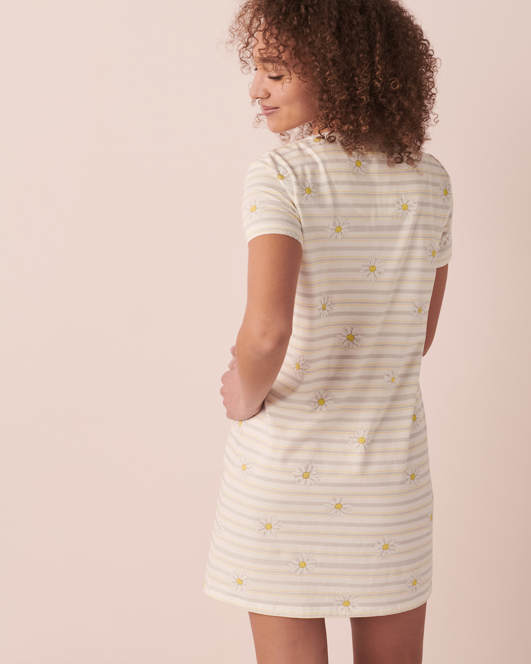 LA VIE EN ROSE Cotton Short Sleeve Sleepshirt Daisy and stripes 40500280 - View3