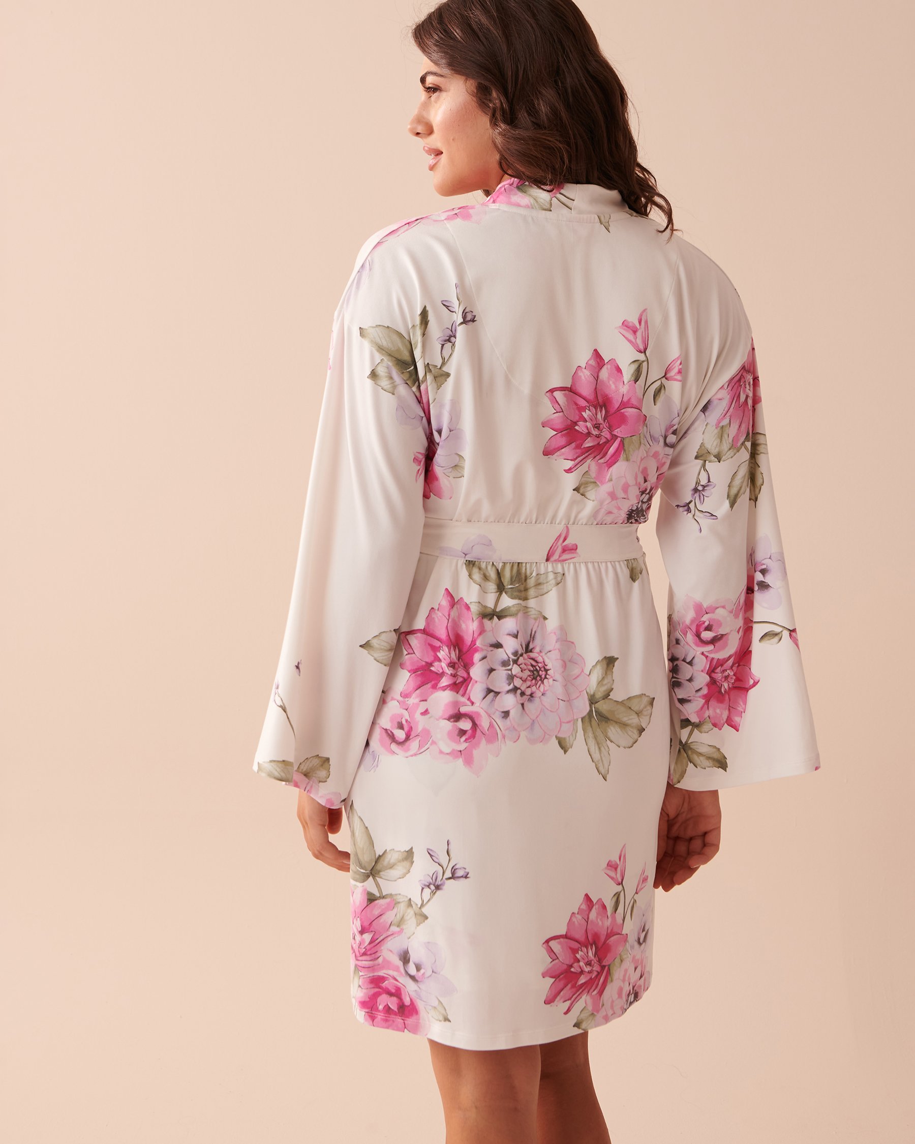 LA VIE EN ROSE Kimono ultra doux à fleurs Jardin de pivoines 40600165 - Voir2