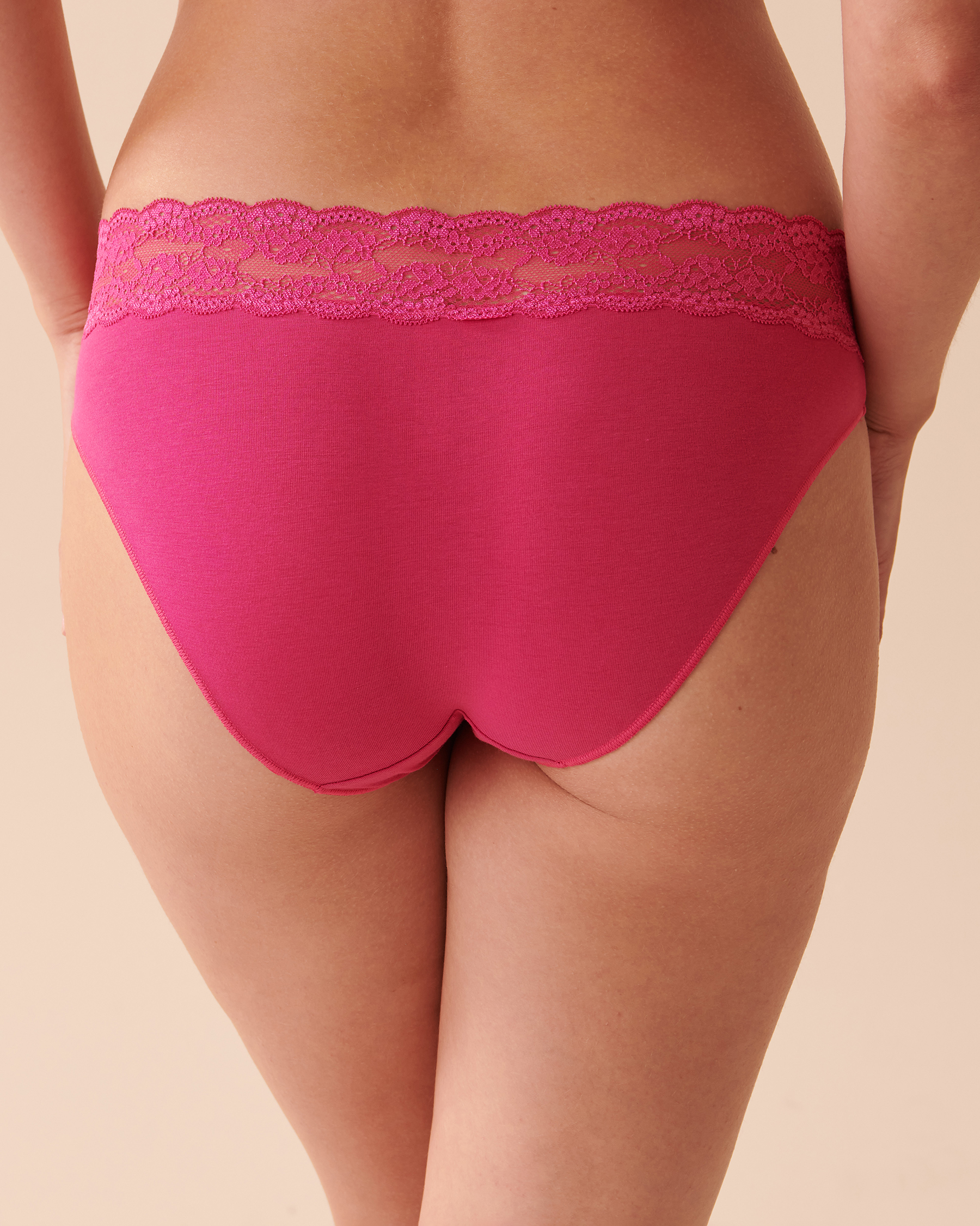 LA VIE EN ROSE Culotte bikini coton et bande de dentelle Rose intense 20100409 - Voir2
