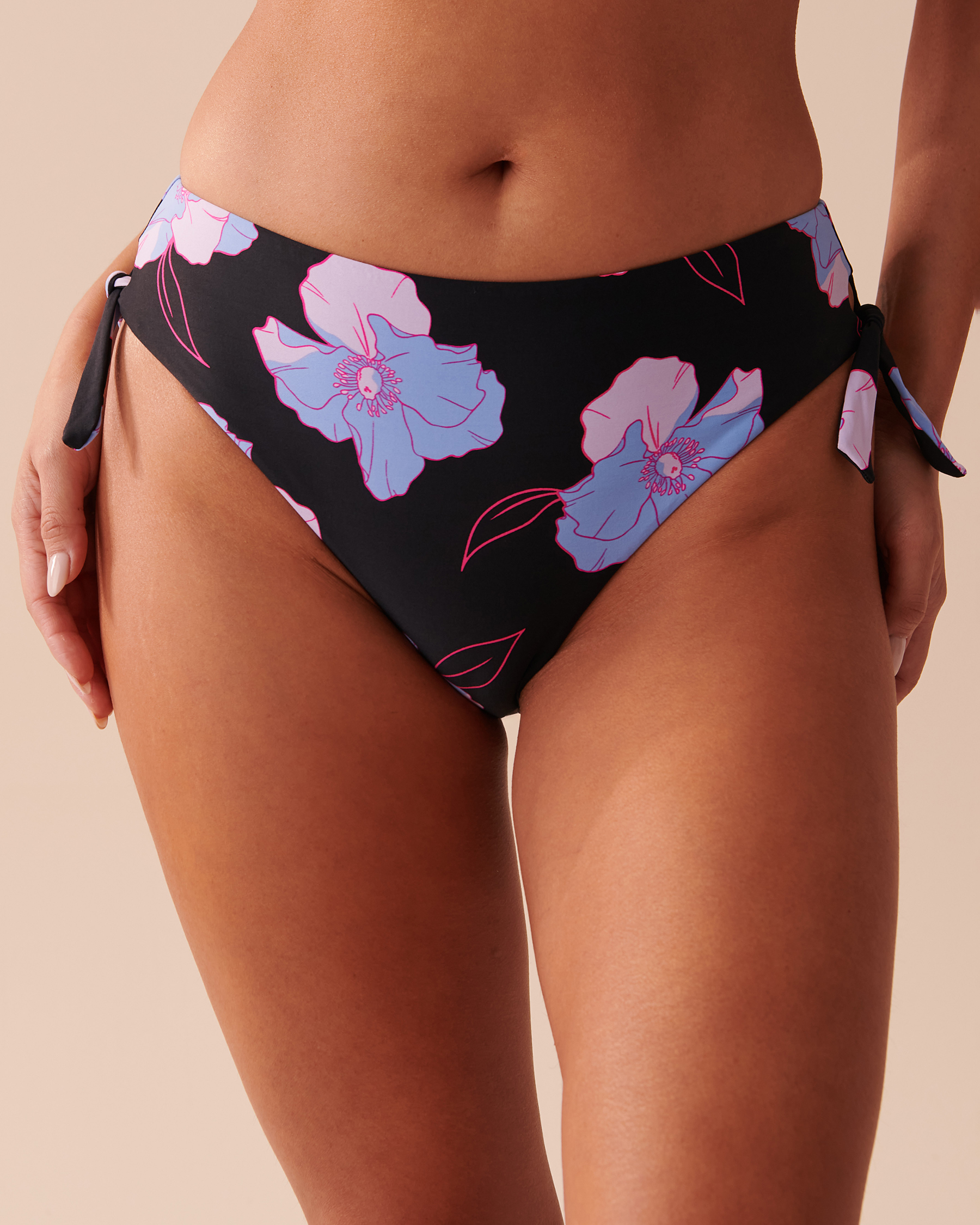 216 Pieces Rose Bikini With Heart Design Assorted Color Size 2xl - Womens  Panties & Underwear - at 